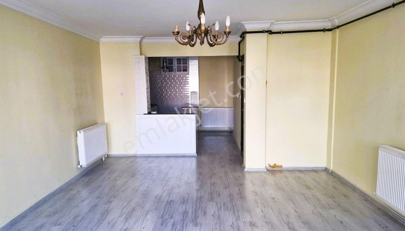 Göztepe’de Sahile Çok Yakın Asansörlü Ara Kat 3+1 - Görsel 41