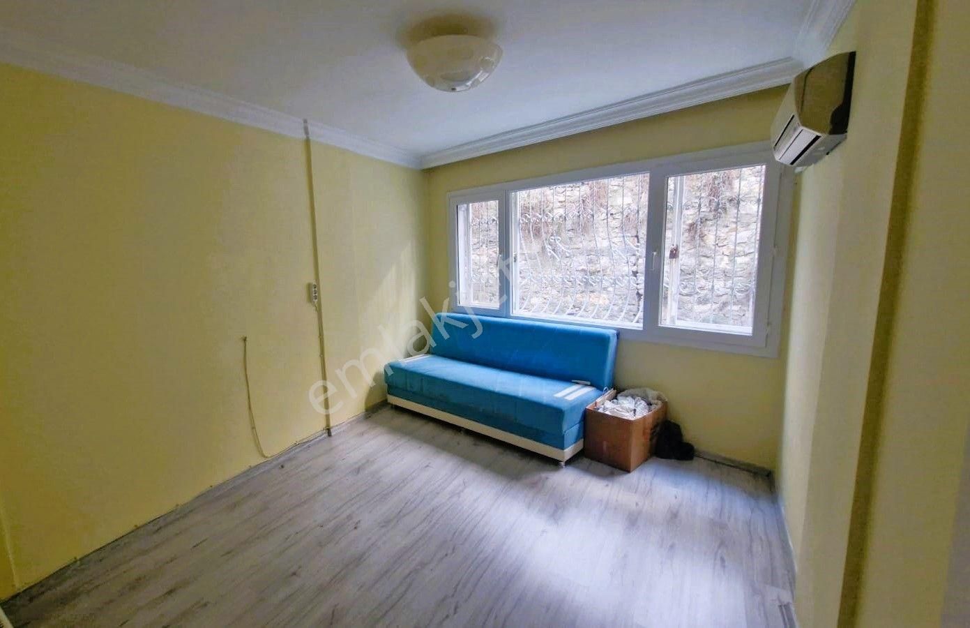 Göztepe’de Sahile Çok Yakın Asansörlü Ara Kat 3+1 - Görsel 40