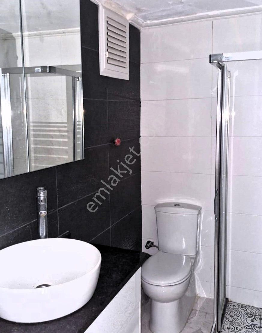 Göztepe’de Sahile Çok Yakın Asansörlü Ara Kat 3+1 - Görsel 8