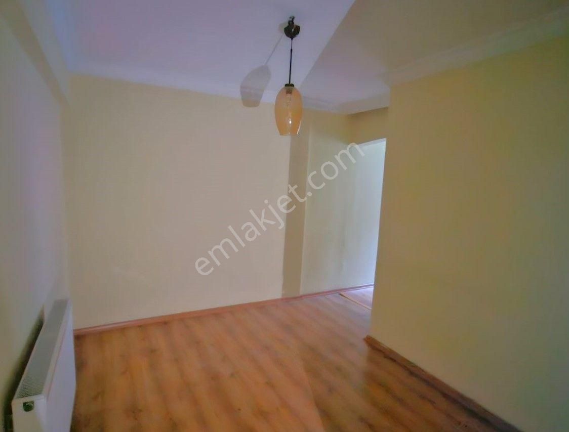 Göztepe’de Sahile Çok Yakın Asansörlü Ara Kat 3+1 - Görsel 38