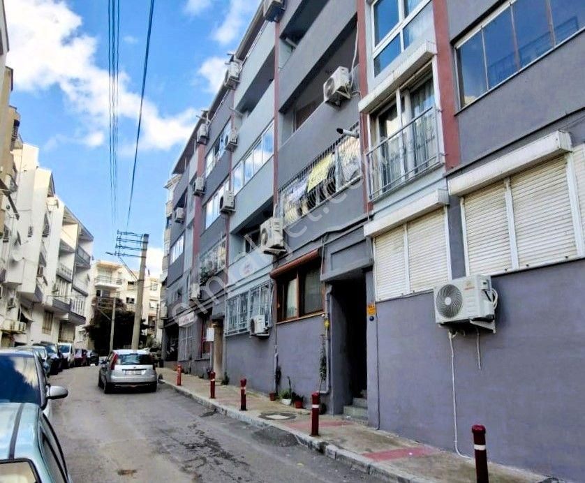 Göztepe’de Sahile Çok Yakın Asansörlü Ara Kat 3+1 - Görsel 3