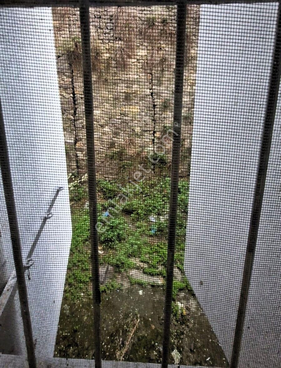 Göztepe’de Sahile Çok Yakın Asansörlü Ara Kat 3+1 - Görsel 18