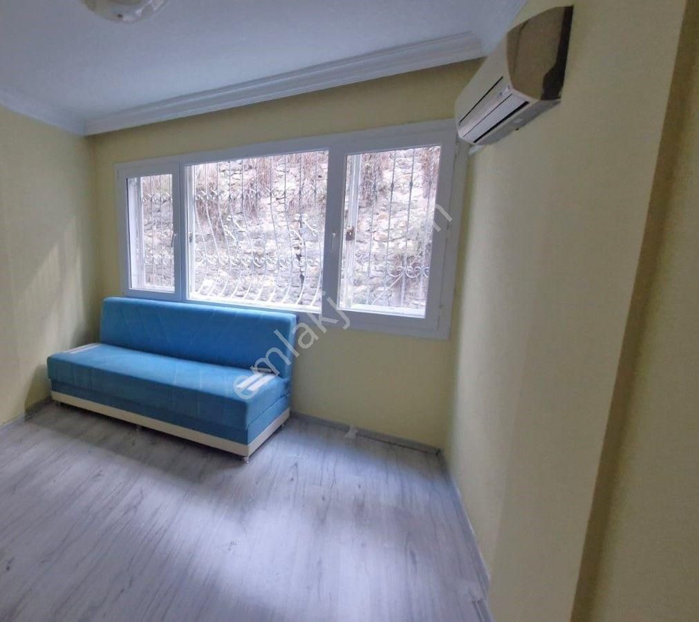 Göztepe’de Sahile Çok Yakın Asansörlü Ara Kat 3+1 - Görsel 39