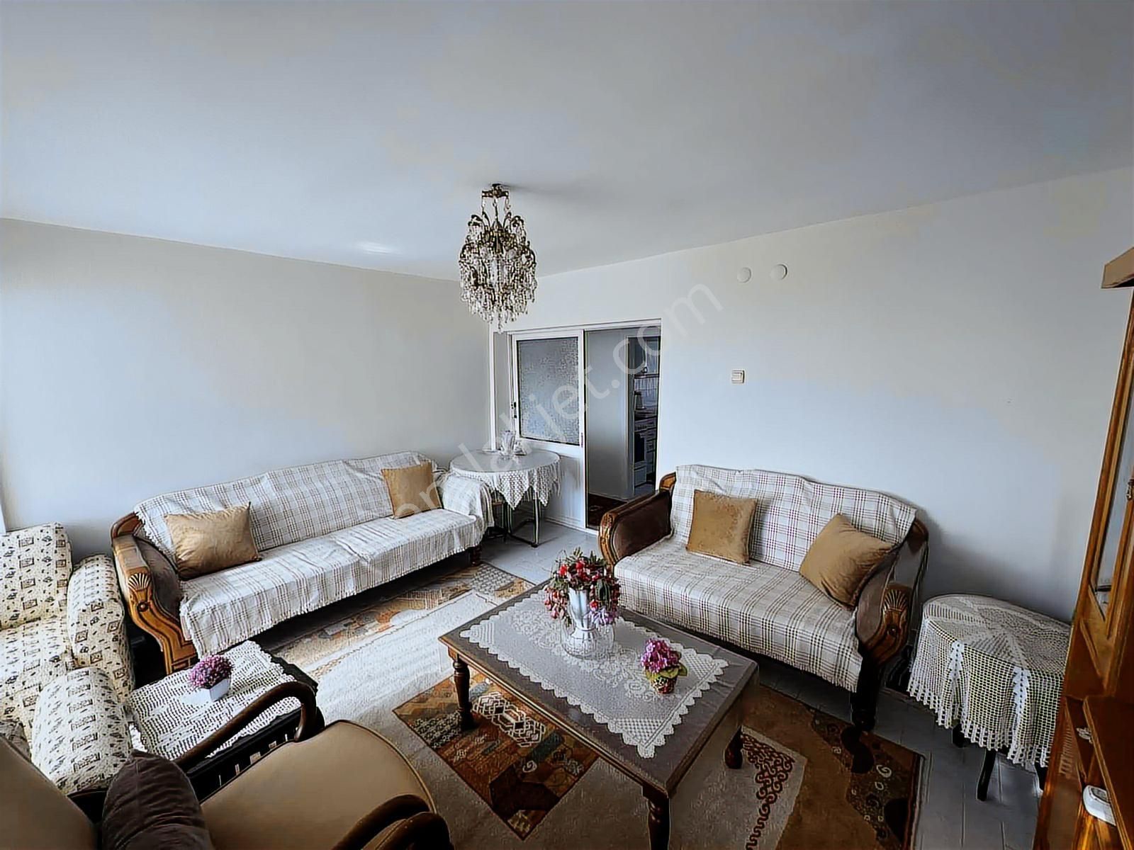 Gaziemir Sosyal Konutlarda Full Eşyalı Kiralık 2+1 Daire - Görsel 3