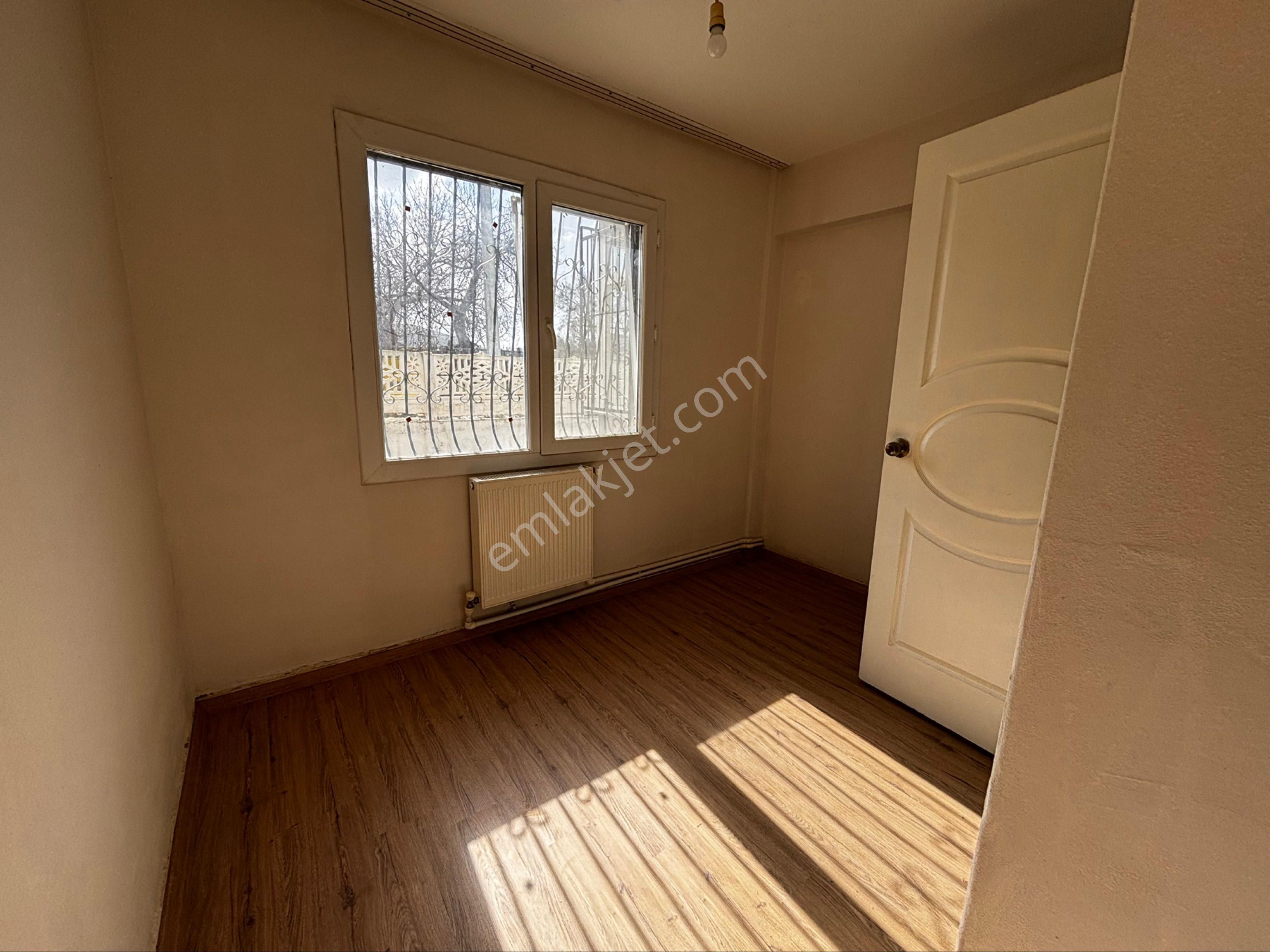 Güzelbahçe Maltepe’de Denize Yürüme Mesafesinde, 3+1 Kiralık Daire - Görsel 22