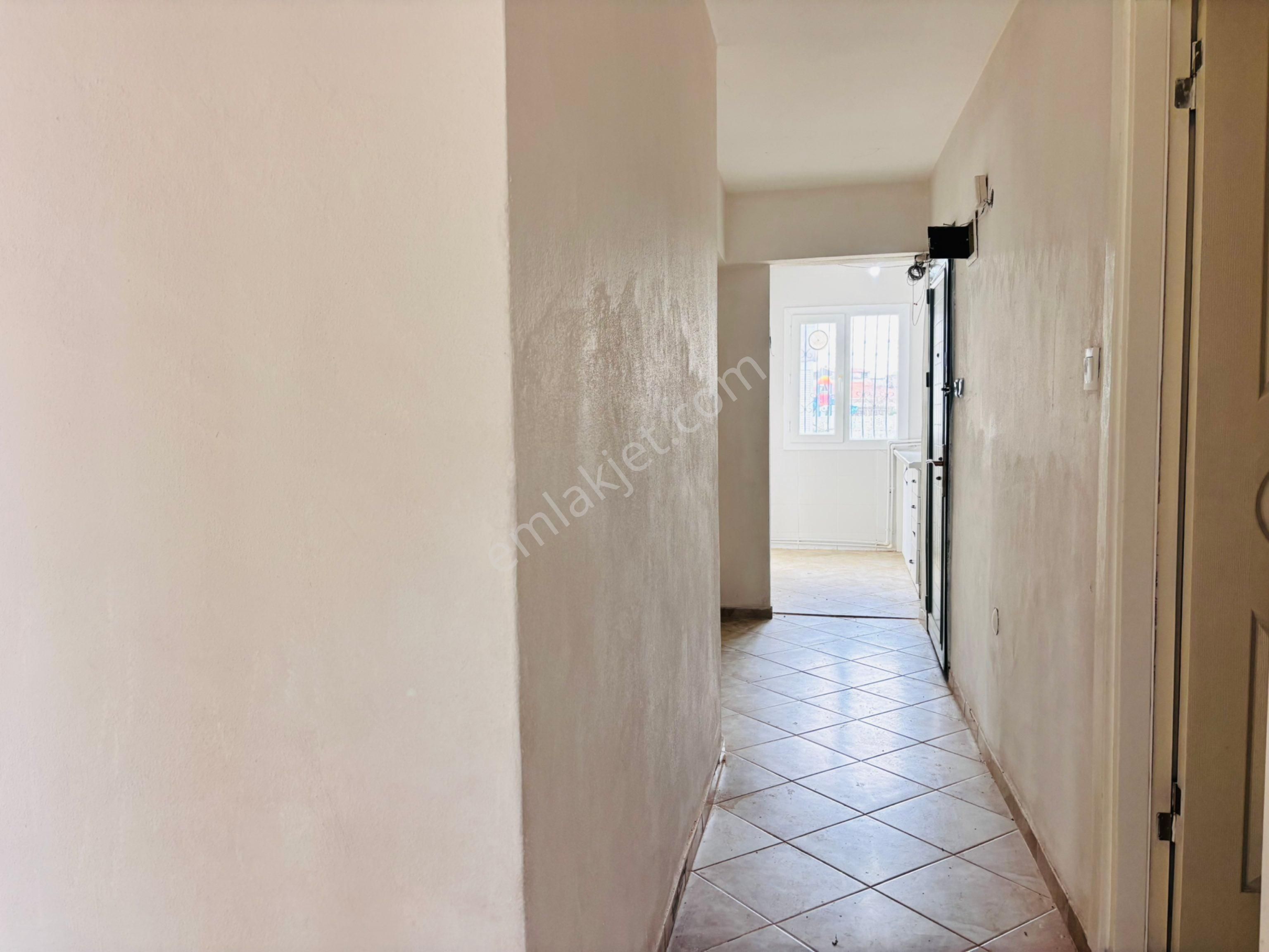 Güzelbahçe Maltepe’de Denize Yürüme Mesafesinde, 3+1 Kiralık Daire - Görsel 12