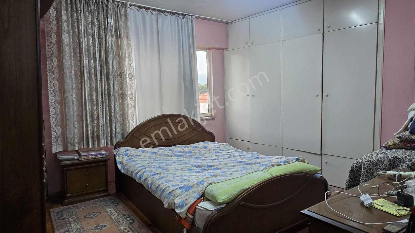 Şentürk Gayrimenkul | Şirinevler Mah.'de | 150 M2 | 3.kat | - Görsel 2