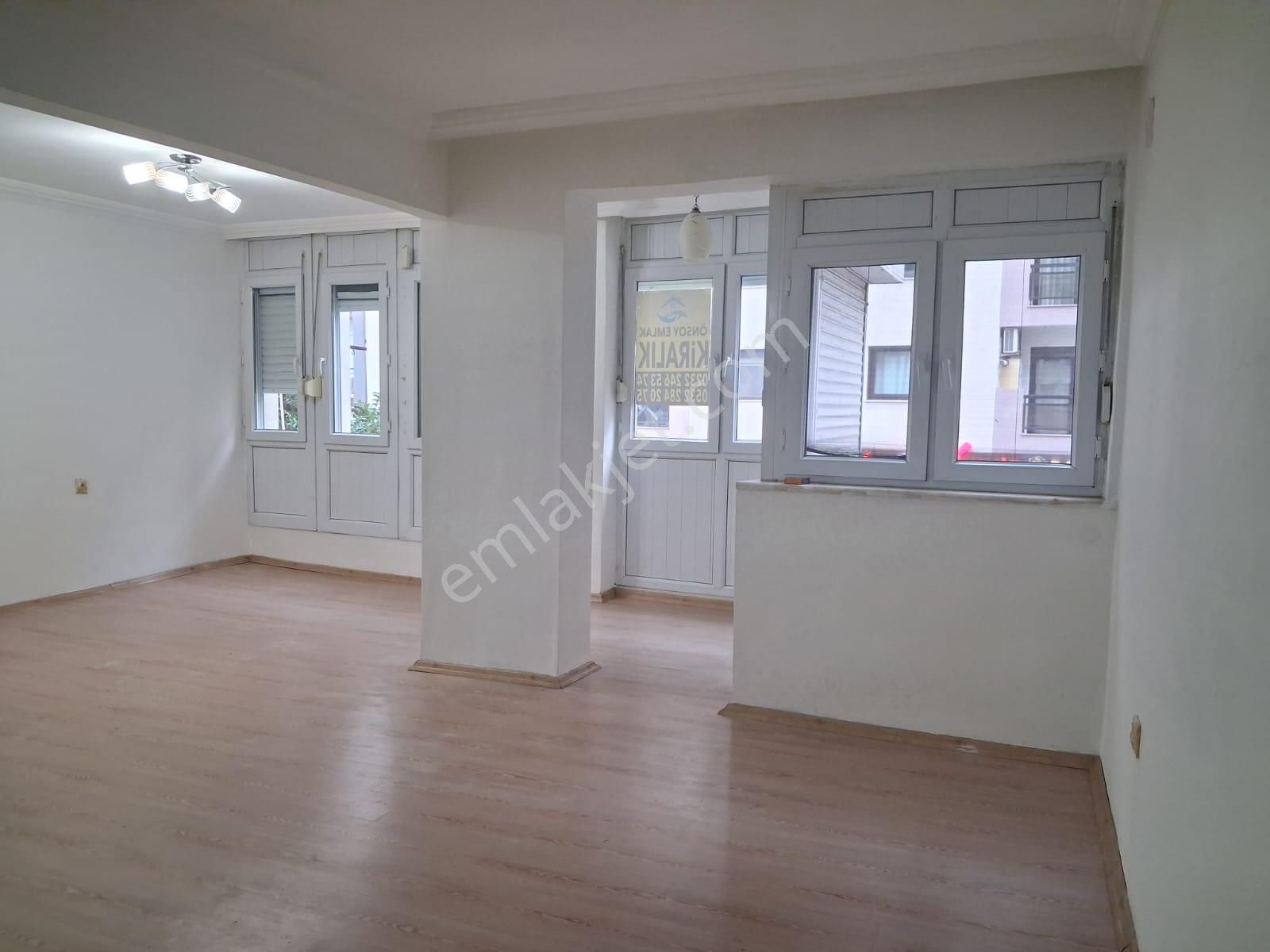 Güzelyalının Merkezinde Asansörlü 2+1 Temiz Birinci Kat Caddede - Görsel 5