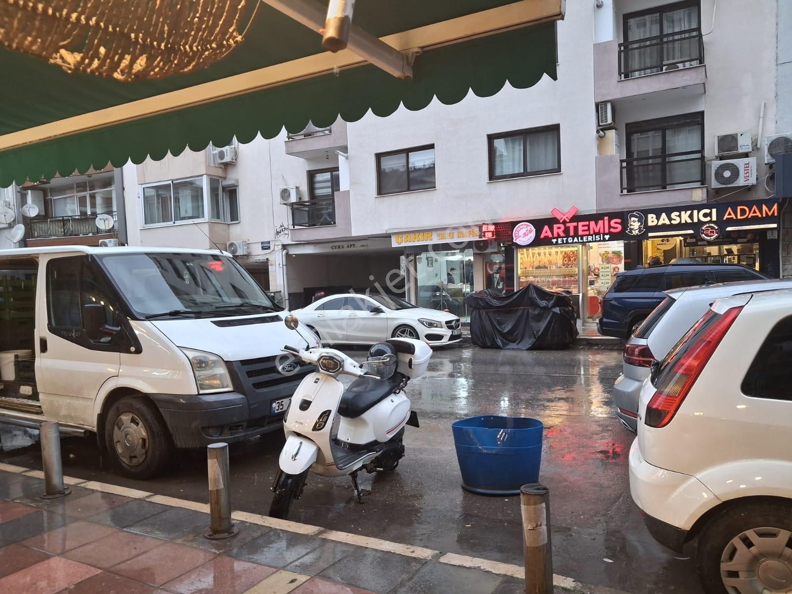 Güzelyalının Merkezinde Asansörlü 2+1 Temiz Birinci Kat Caddede - Görsel 33