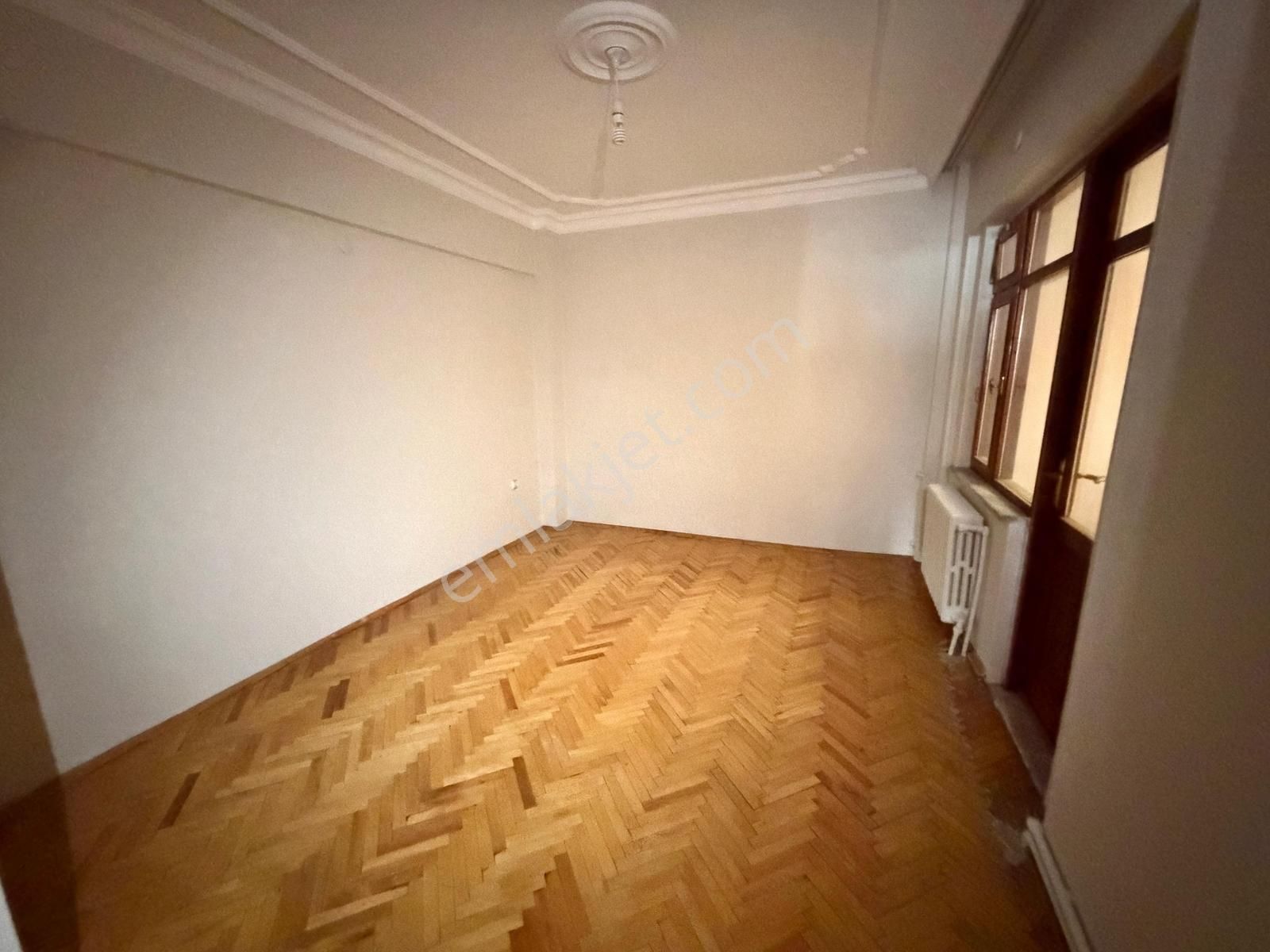 Ozanlar Mahallesinde Merkezi Konumda 4+1 Geniş Kiralık Daire - Görsel 12