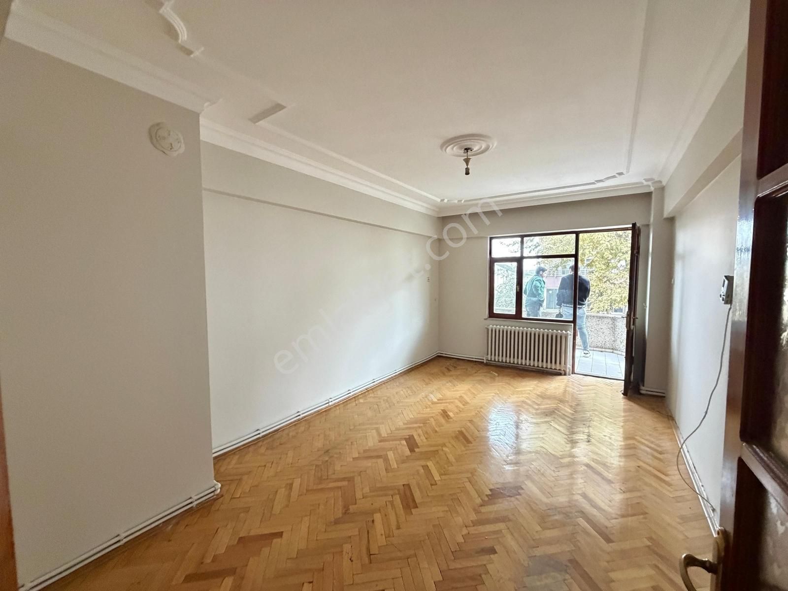 Ozanlar Mahallesinde Merkezi Konumda 4+1 Geniş Kiralık Daire - Görsel 14
