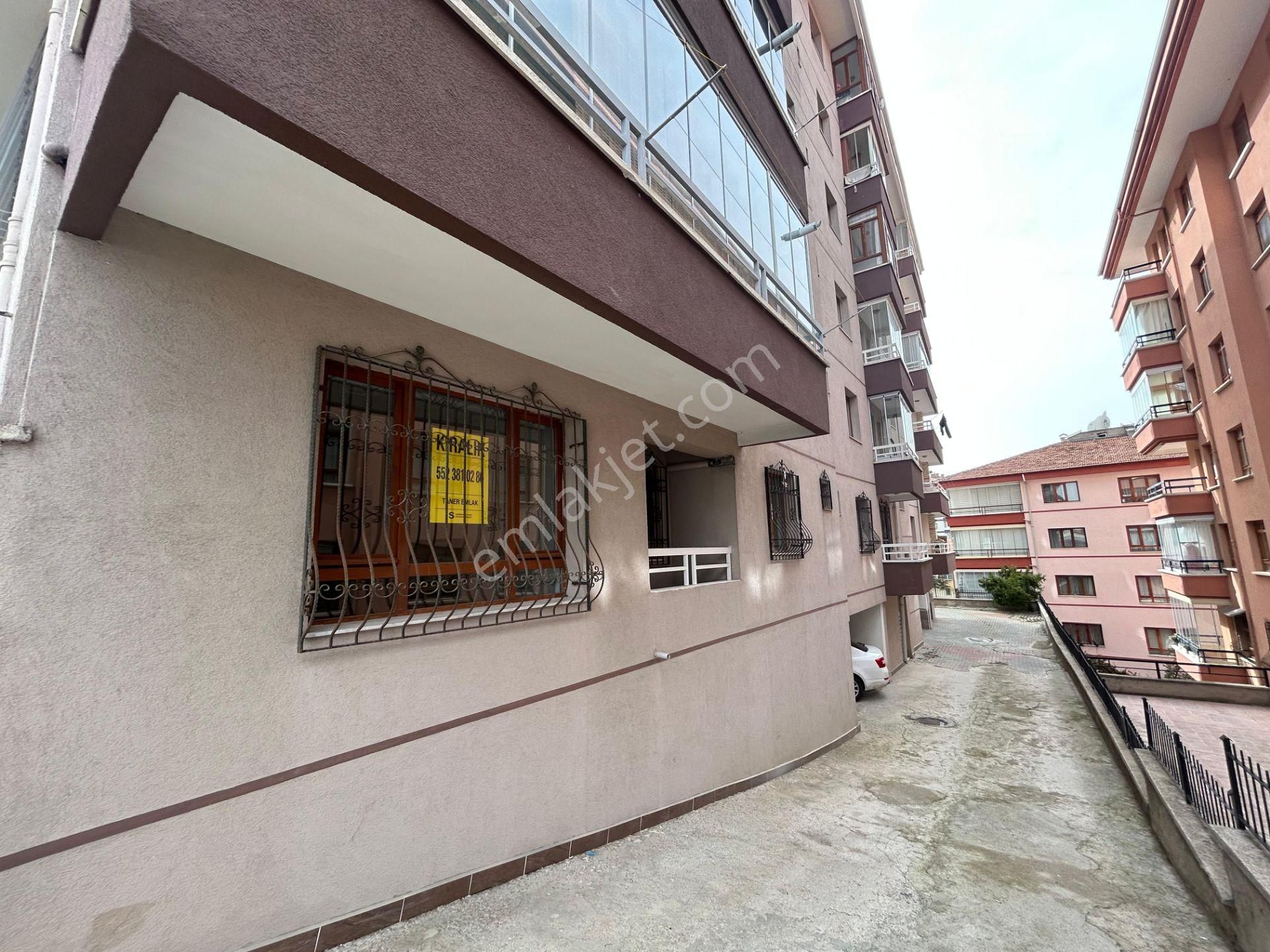 Taner'den Öveçler'de 3+1 Çift Balkonlu Bağımsız Asansörlü Otoparklı Temiz Daire - Görsel 3