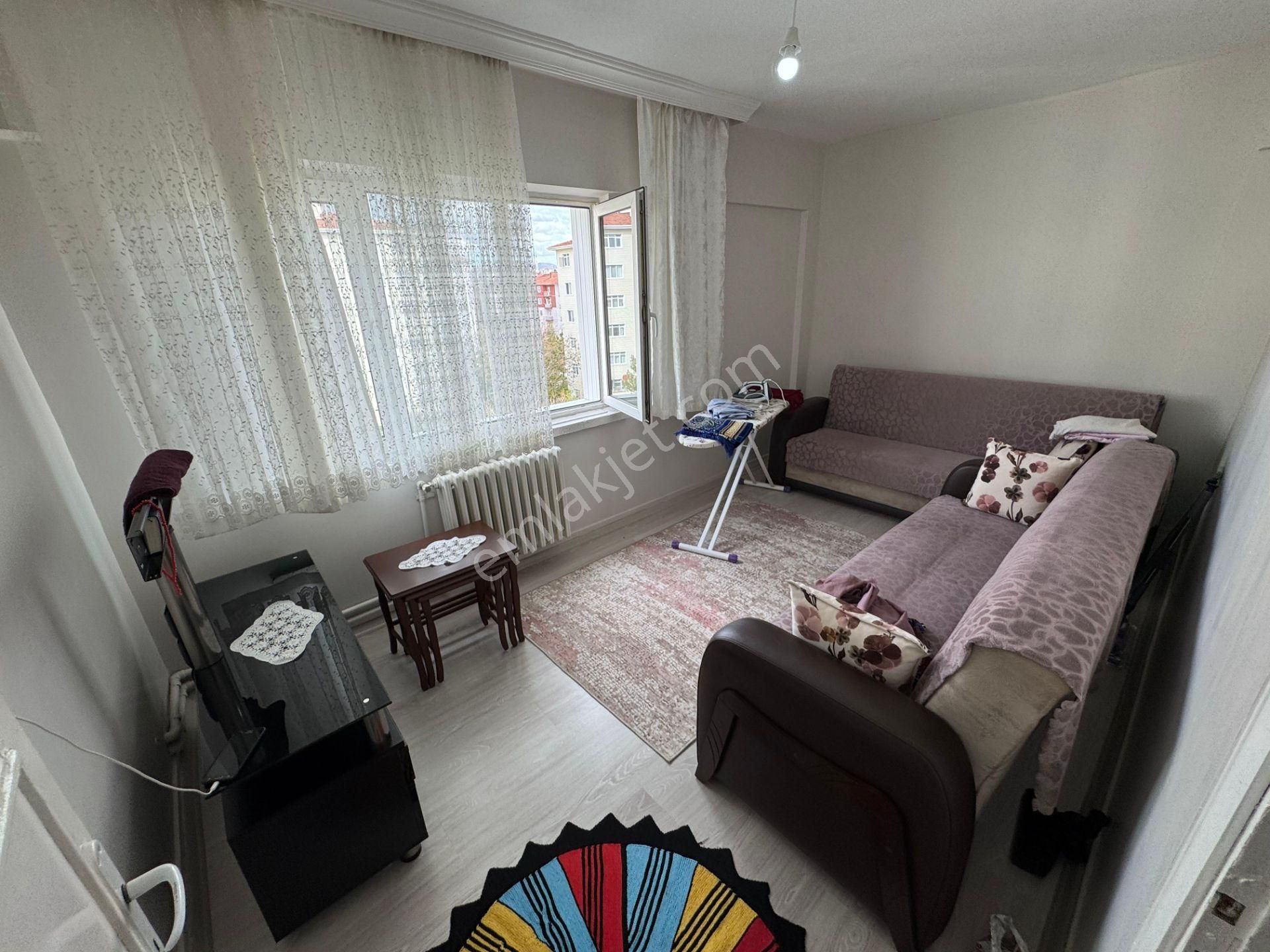 Fatih Mahallesinde Site İçerisinde 3+1 Ara Katta Satılık Daire - Görsel 11