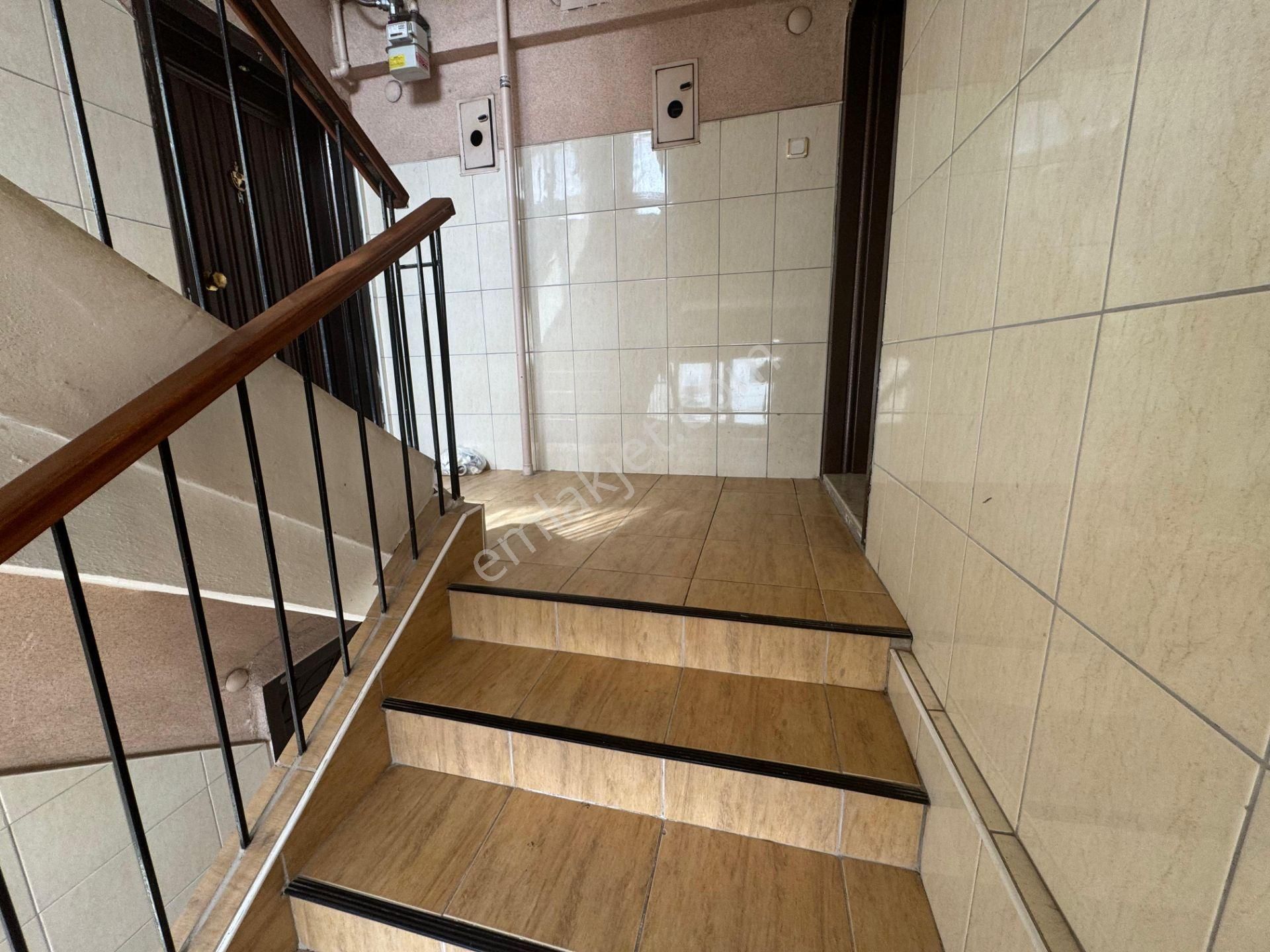 Fatih Mahallesinde Site İçerisinde 3+1 Ara Katta Satılık Daire - Görsel 29