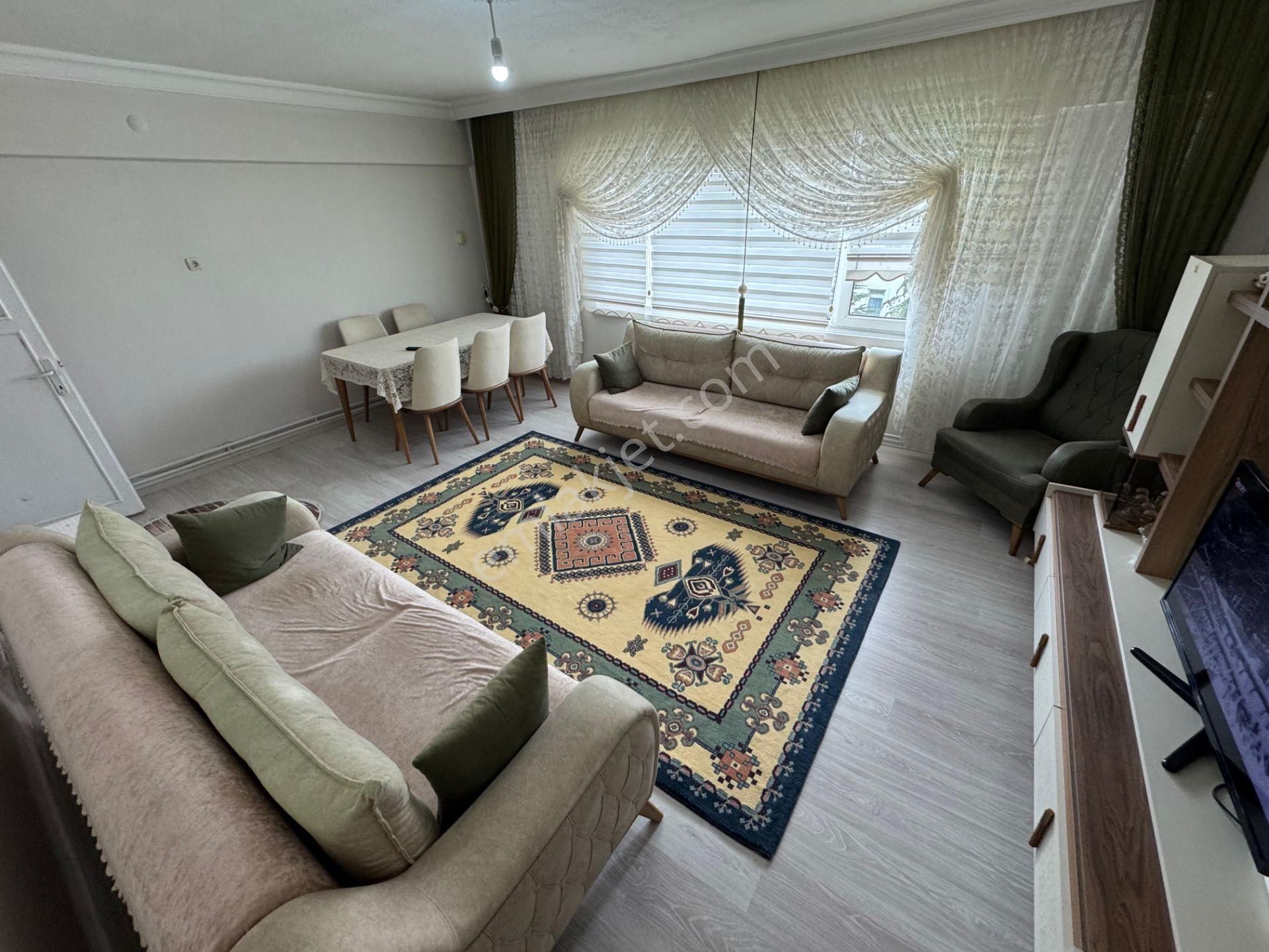 Fatih Mahallesinde Site İçerisinde 3+1 Ara Katta Satılık Daire - Görsel 4