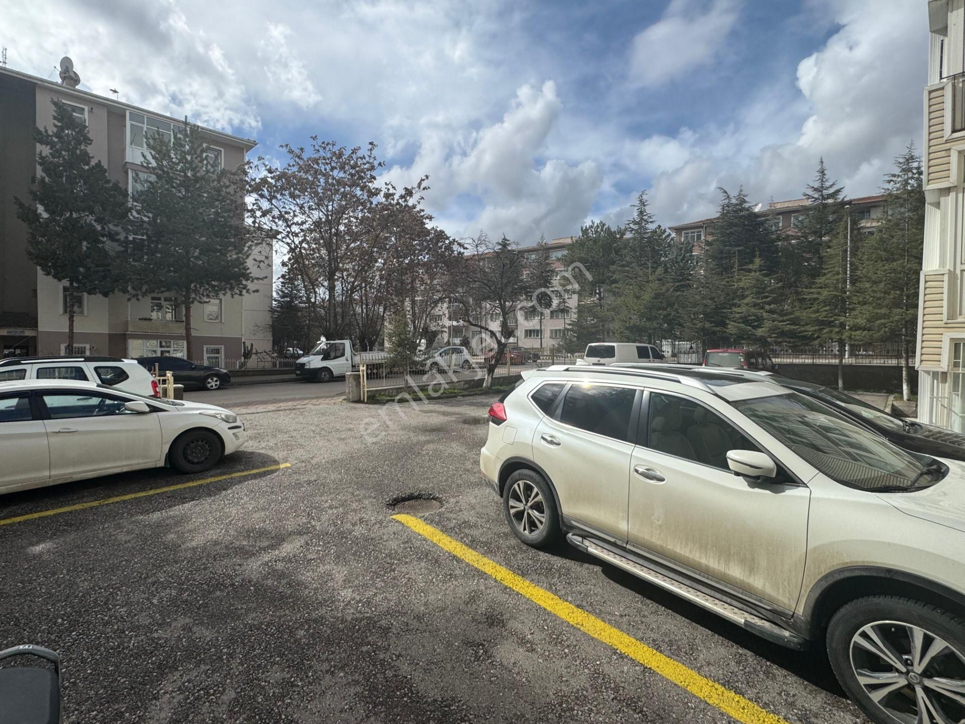 Fatih Mahallesinde Site İçerisinde 3+1 Ara Katta Satılık Daire - Görsel 33