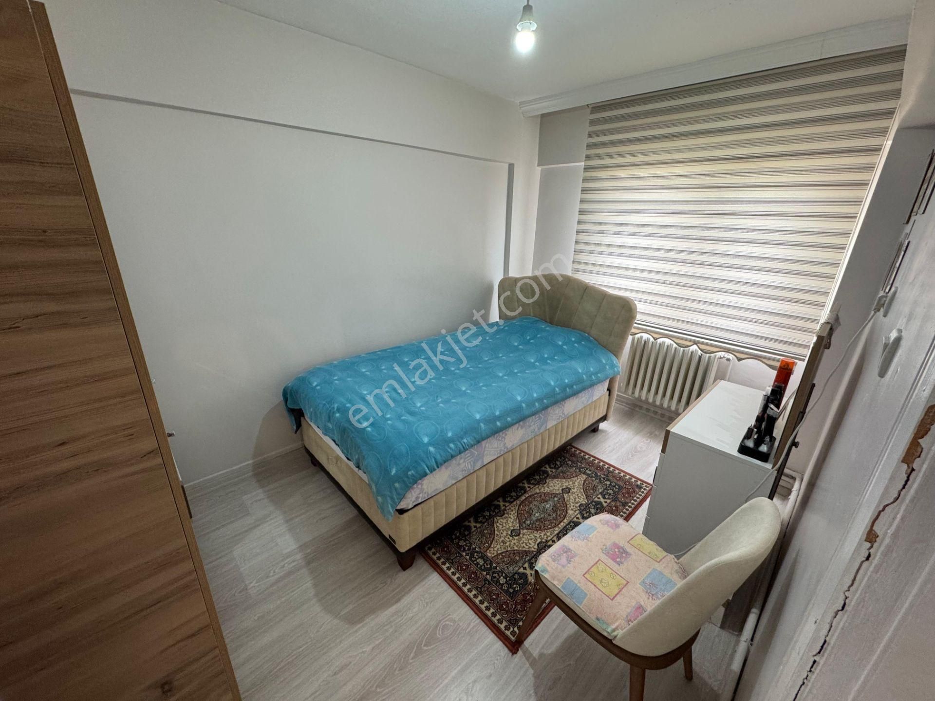 Fatih Mahallesinde Site İçerisinde 3+1 Ara Katta Satılık Daire - Görsel 13