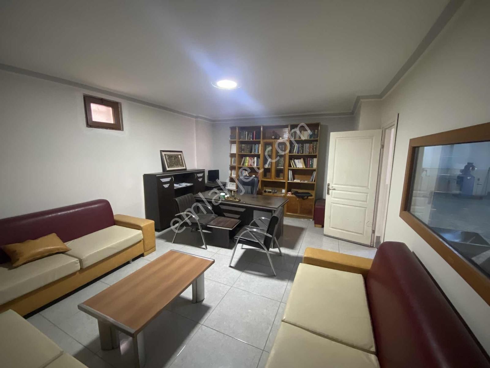 Des Sanayi Sitesi Kapısı Karşında 200m2 Dükkan/depo 55.000tl - Görsel 12