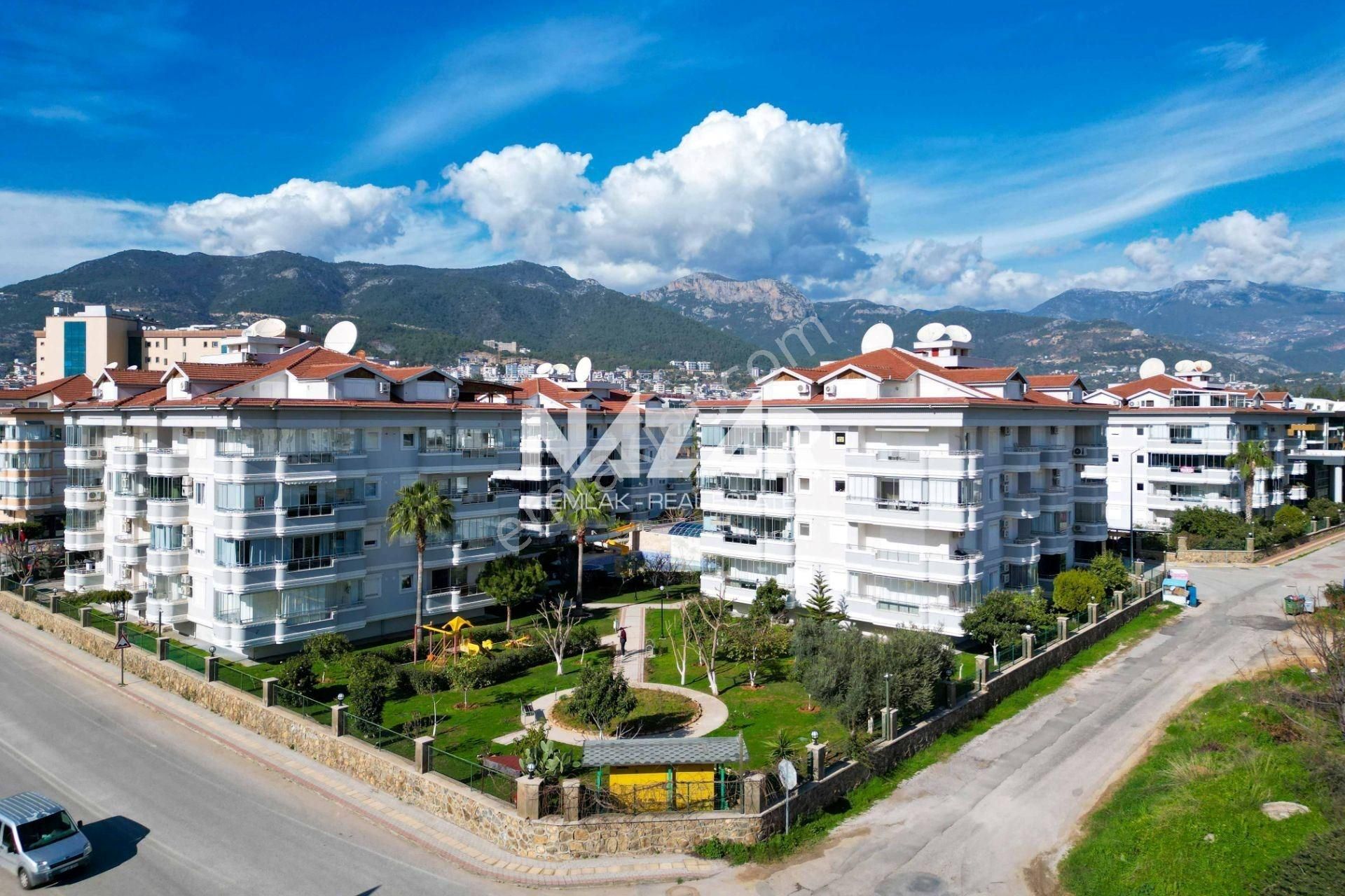 Alanya Oba’da Satılık 2+1 Eşyalı Daire – Oba Crown 3 Resort