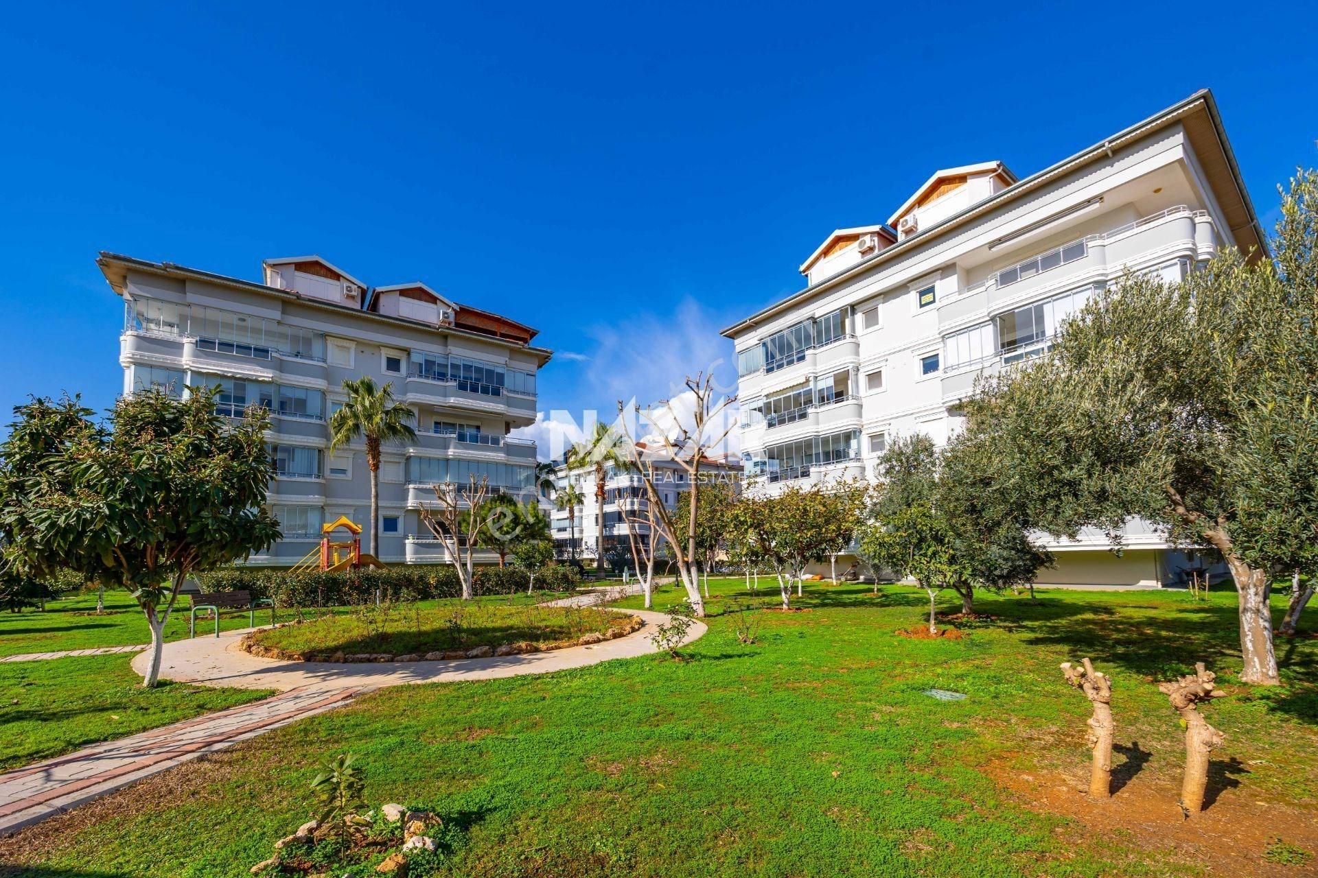 Alanya Oba’da Satılık 2+1 Eşyalı Daire – Oba Crown 3 Resort - Görsel 9