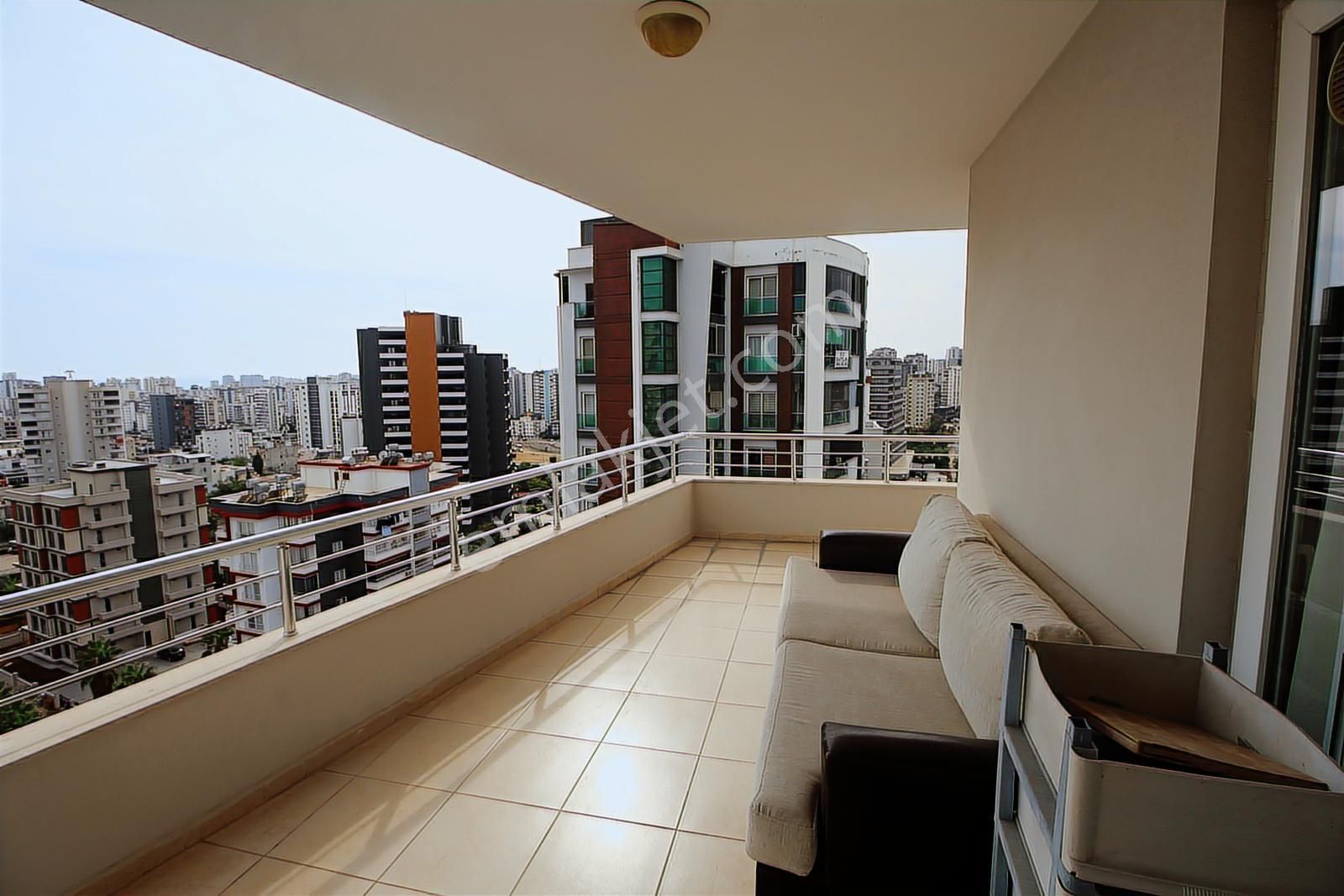 İdol Den Yenişehirde Cadde Üstü Site İçi Havuzlu Doğalgazı Aktif - Görsel 25