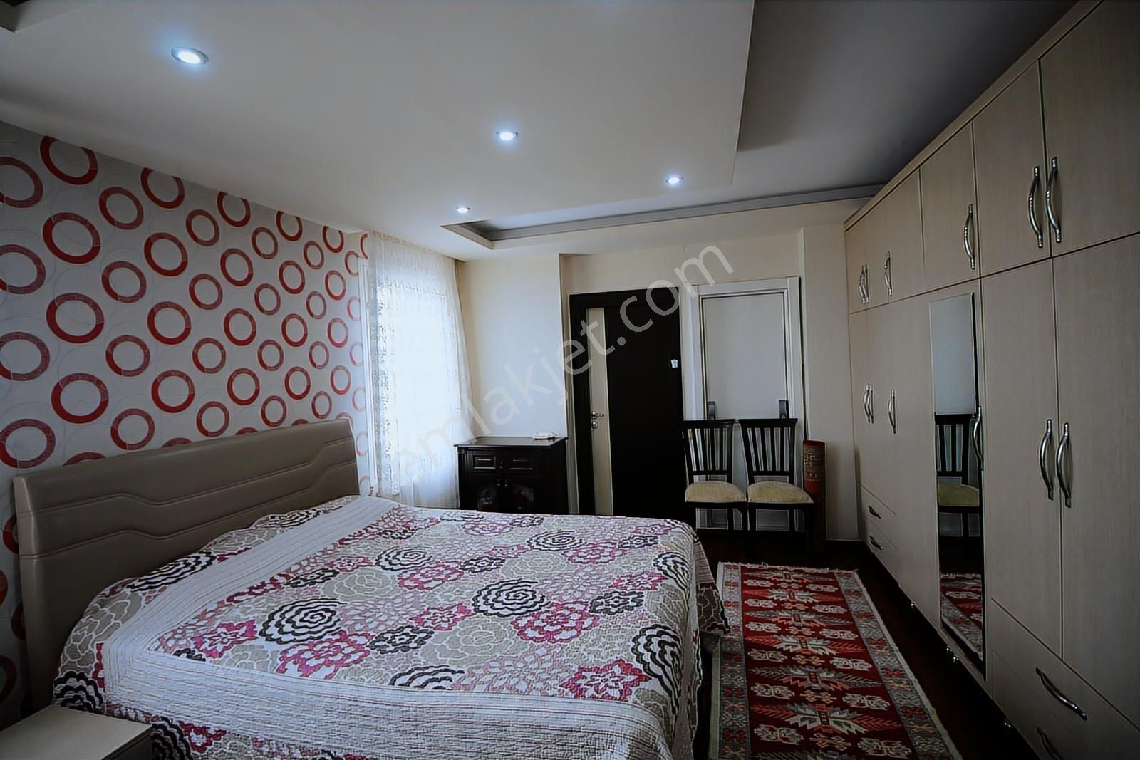İdol Den Yenişehirde Cadde Üstü Site İçi Havuzlu Doğalgazı Aktif - Görsel 17