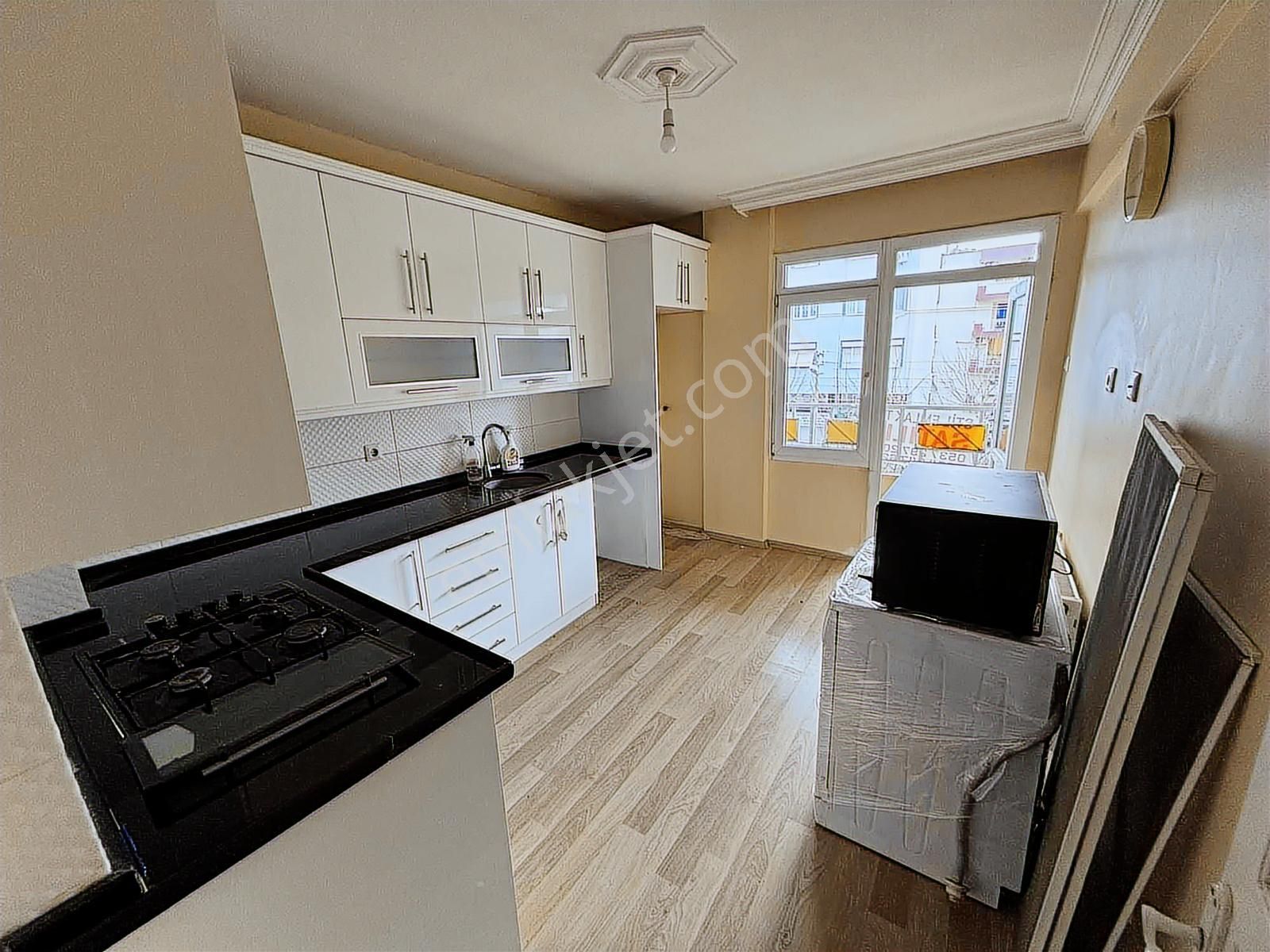 Salihli Satılık 3+1 Daire Menderes Caddesi - Görsel 29