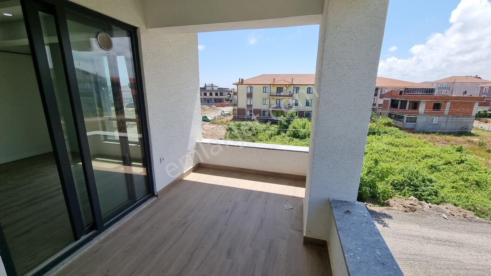 Karasuda Müstakil Bahçeli Deniz Manzaralı 3+2villa Plaja Yakın - Görsel 29