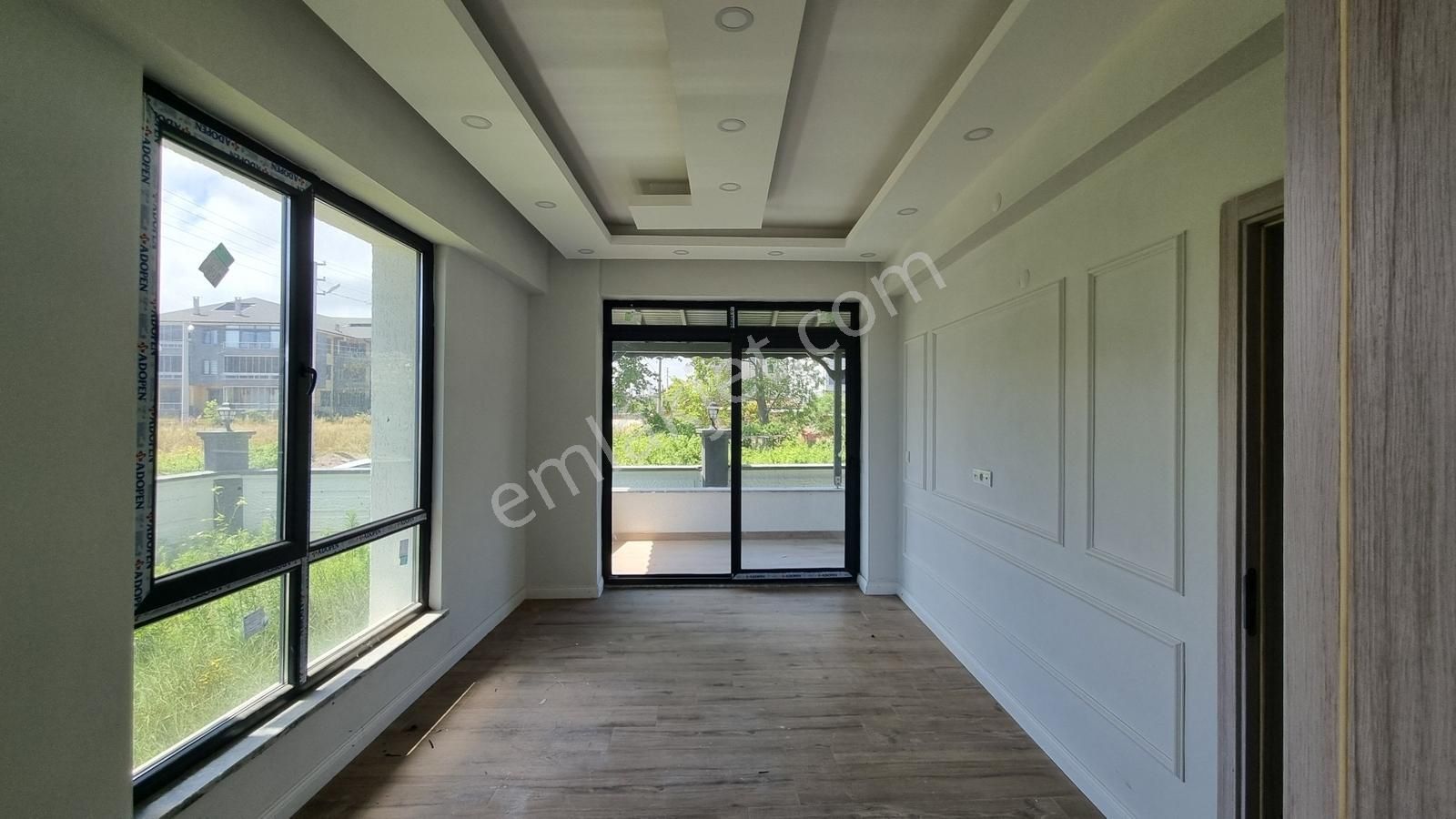 Karasuda Müstakil Bahçeli Deniz Manzaralı 3+2villa Plaja Yakın - Görsel 4