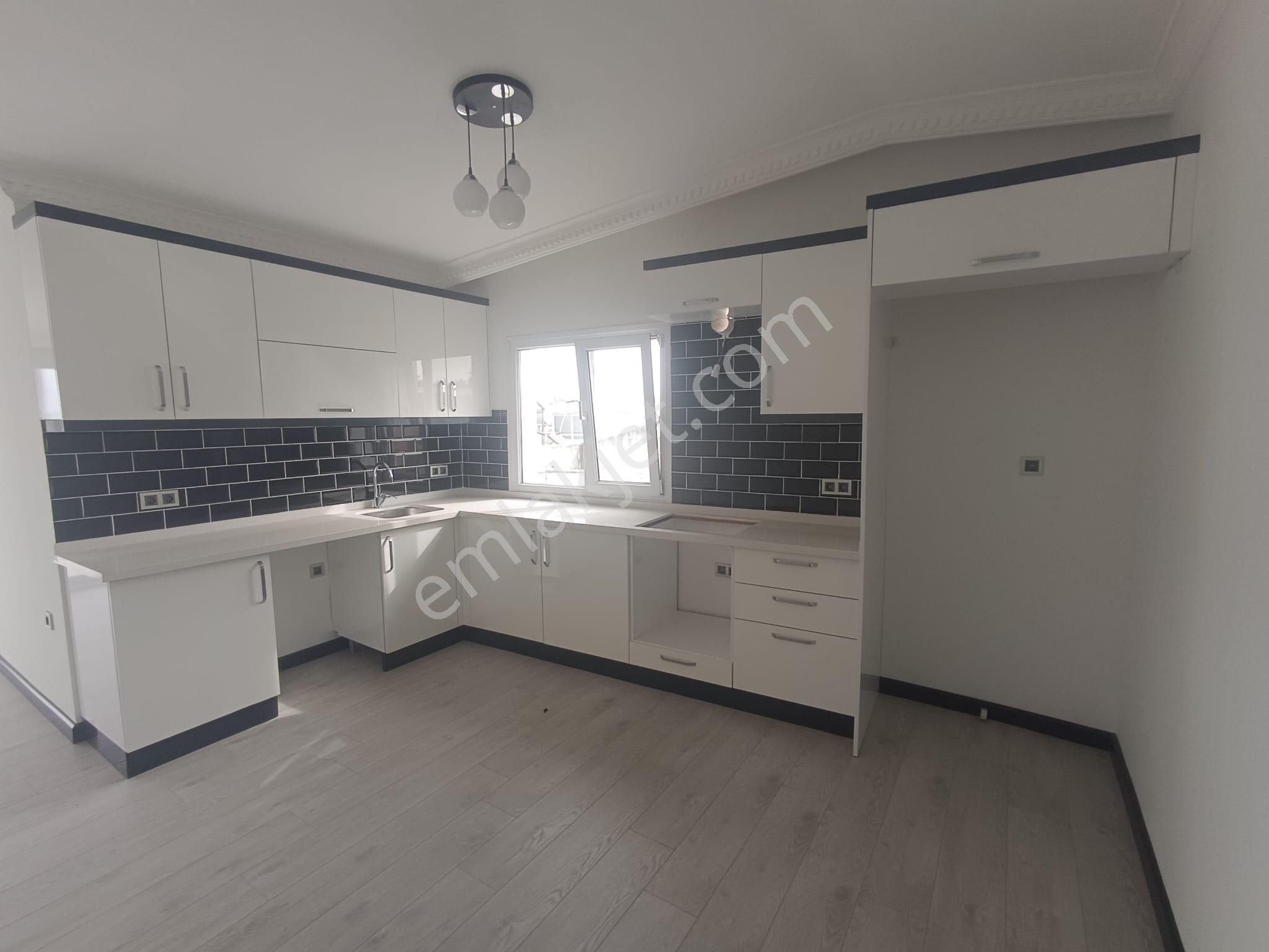 Didim Çamlık’ta Denize 150m Mesafede 3+1 Deniz Manzaralı Dubleks - Görsel 4