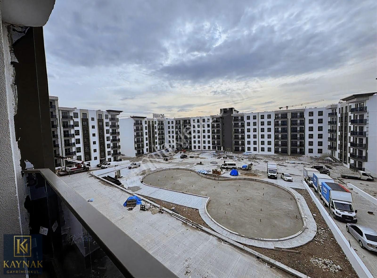 Saraycık'ta Preminum Sitede 1+1 Satılık Daire - Görsel 11