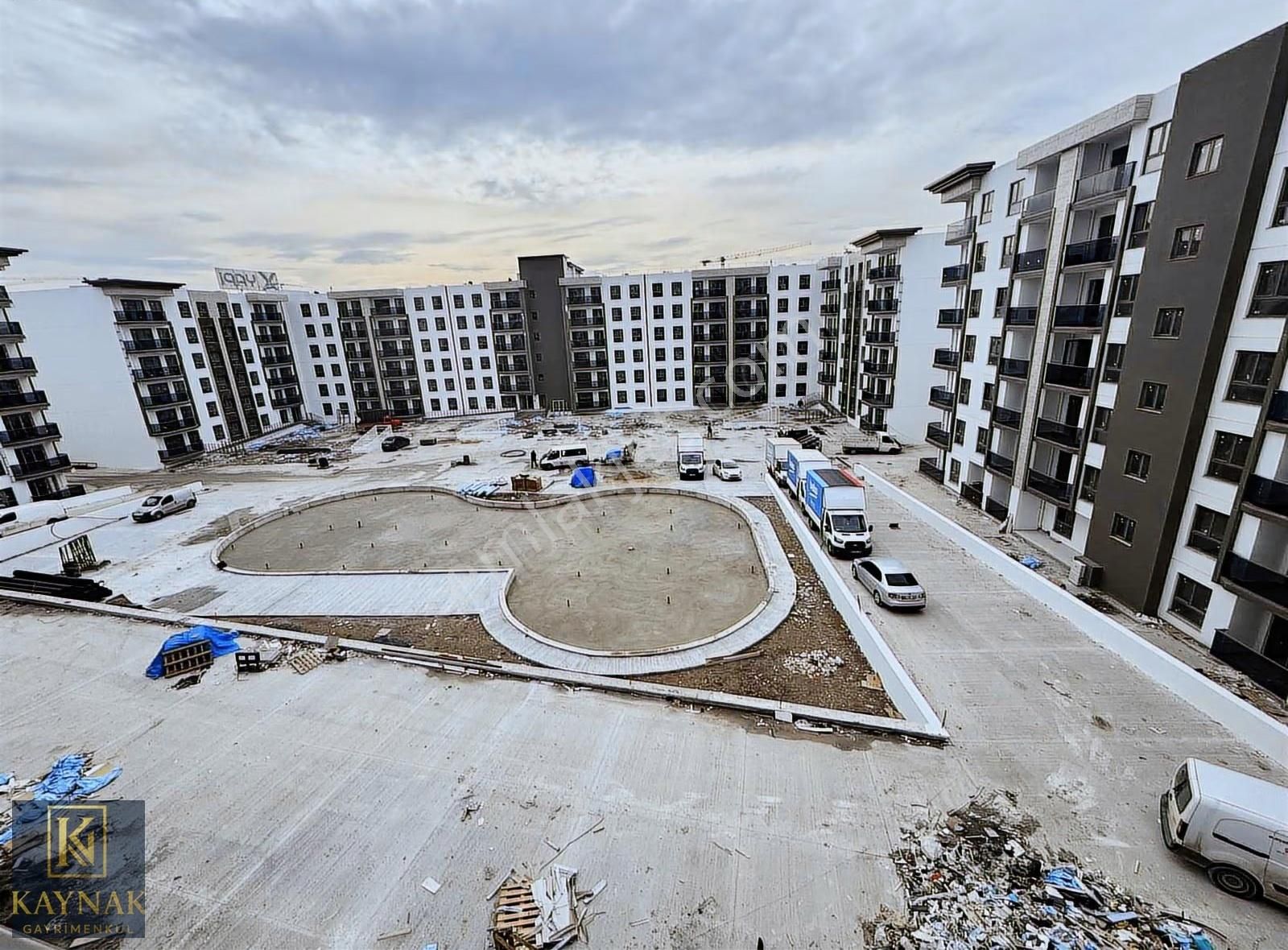 Saraycık'ta Preminum Sitede 1+1 Satılık Daire