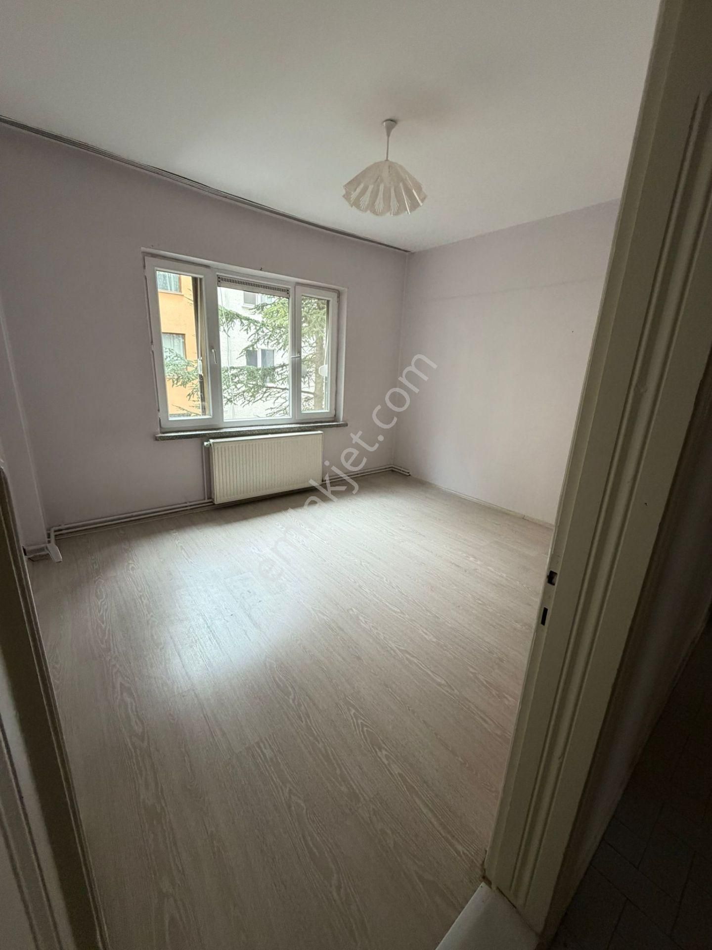 🏡 Atatürk Bulvarı Üzerinde Geniş 3+1 Kiralık Daire 🏡 - Görsel 18