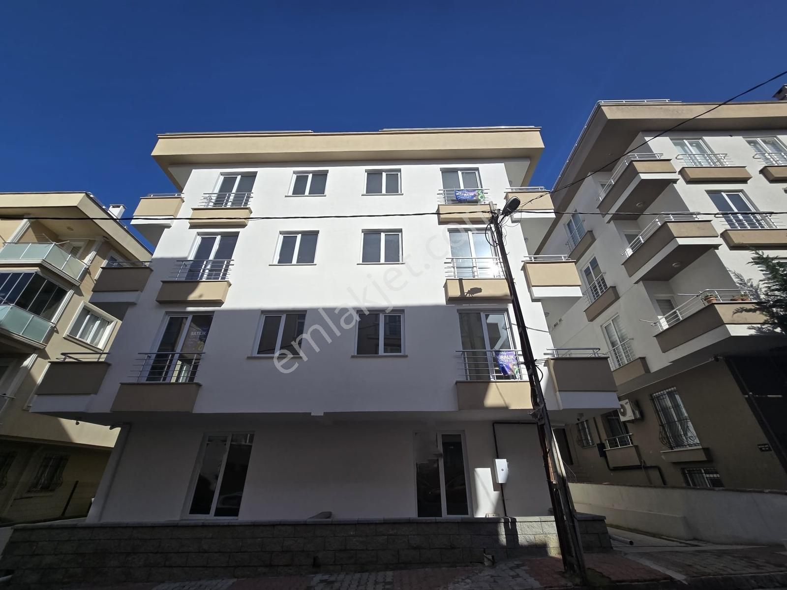 Sancaktepe Merkezi Metroya Yakın 3+1 Kiralık Daire - Görsel 29