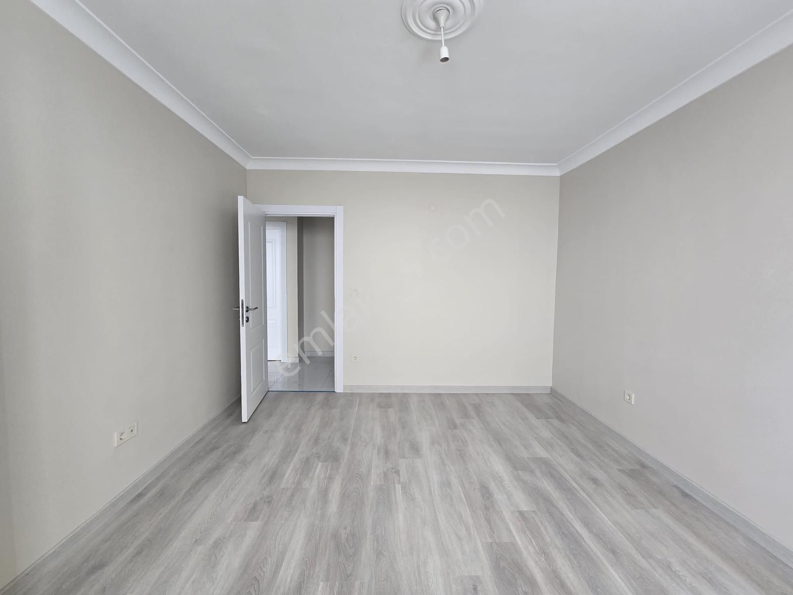 Sancaktepe Merkezi Metroya Yakın 3+1 Kiralık Daire - Görsel 18