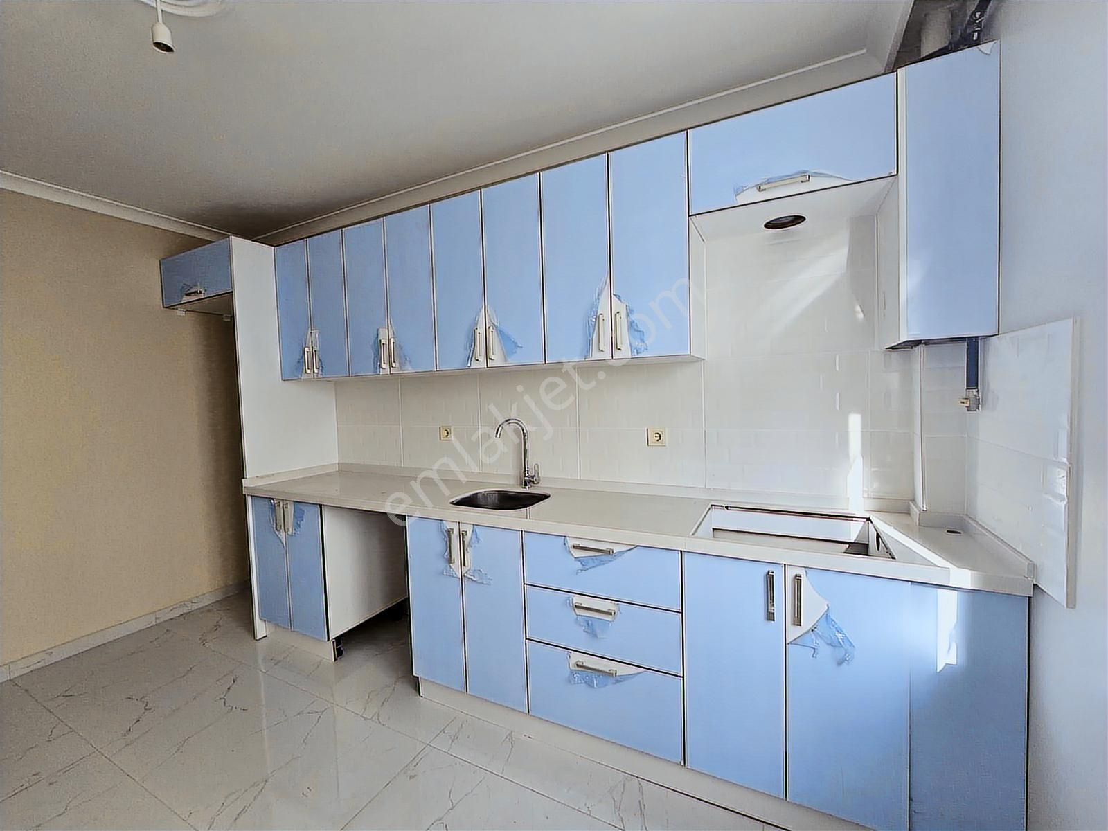 Sancaktepe Merkezi Metroya Yakın 3+1 Kiralık Daire - Görsel 11