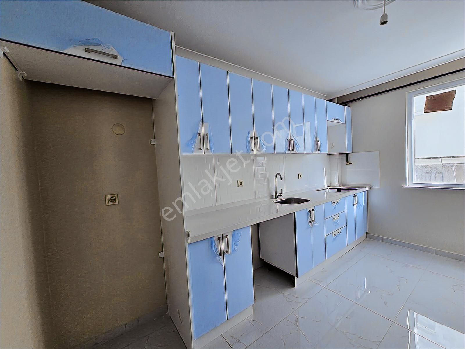 Sancaktepe Merkezi Metroya Yakın 3+1 Kiralık Daire - Görsel 13