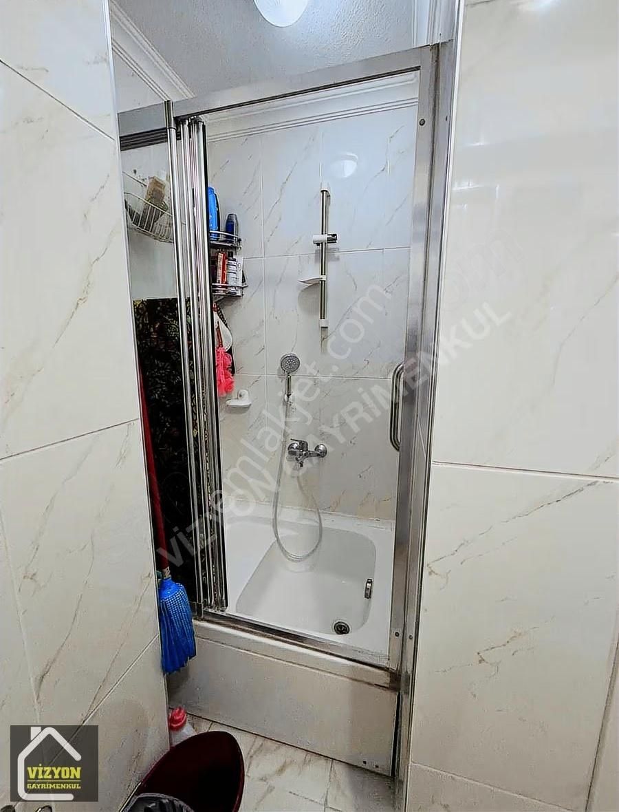 Esenyalı Merkezi Konumda İskanlı Otoparklı 2+1 Daire - Görsel 20