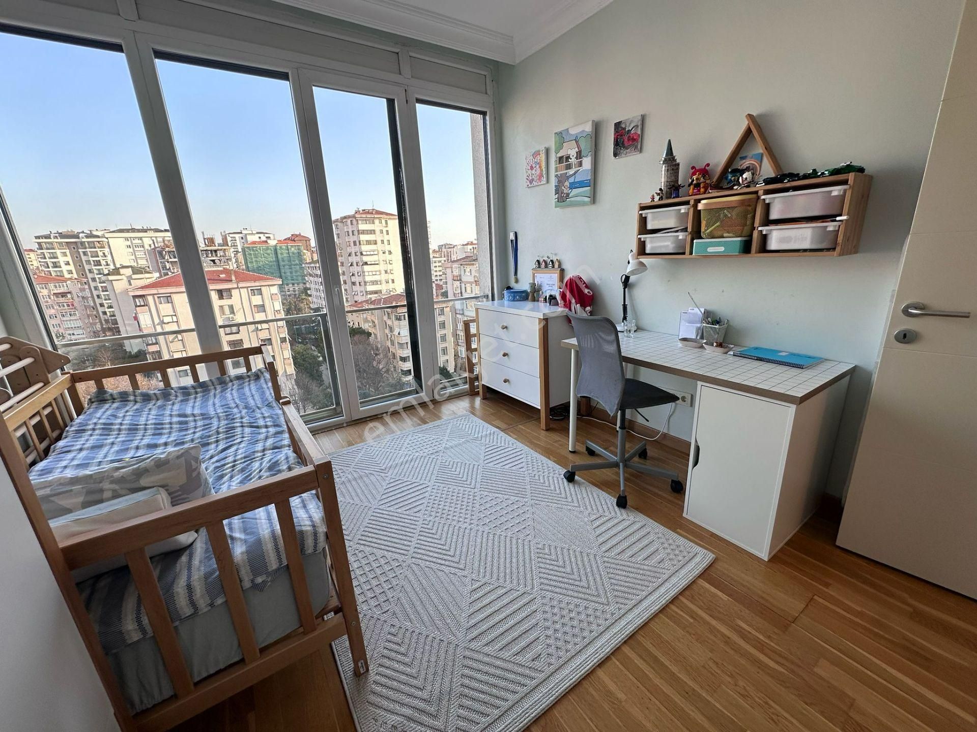 Erenköy De Marmaraya Çok Yakın Konumda Genç Binada 3+1 Balkonlu - Görsel 29