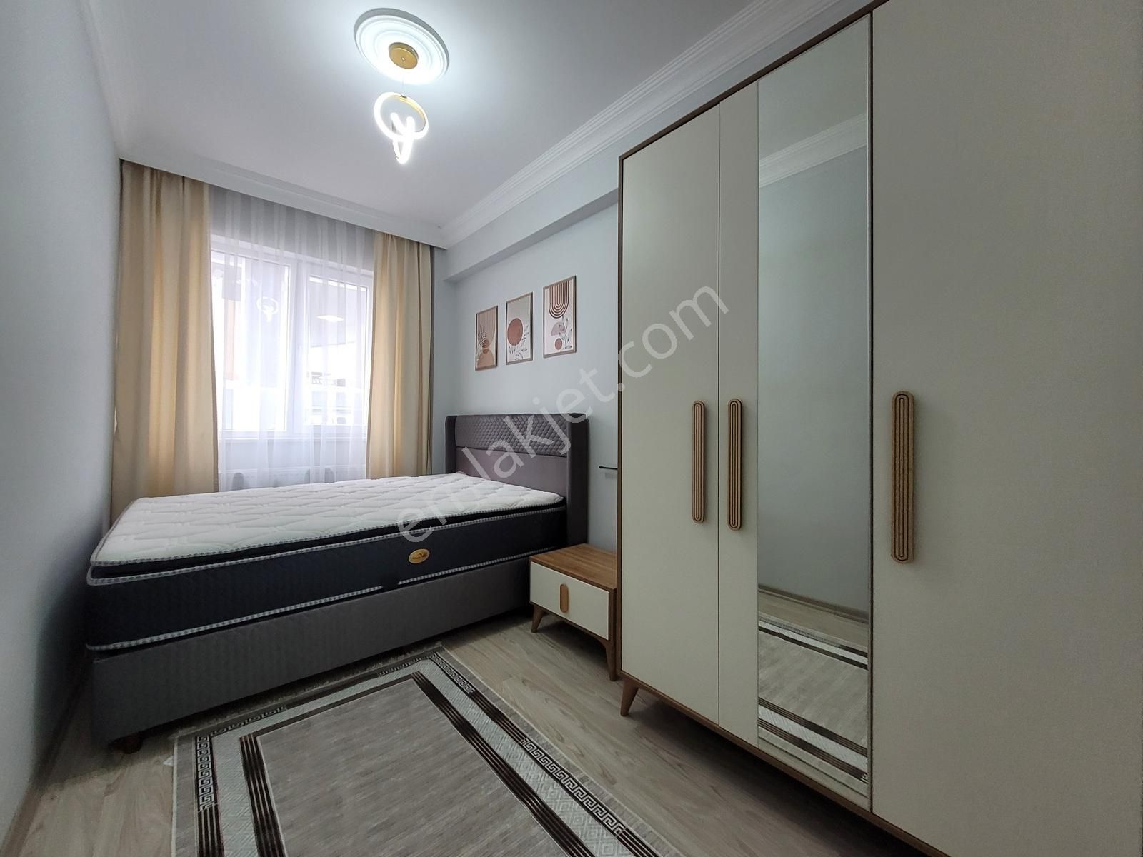 Mavi Atlastan Tramvaya, Sahile Yakın Satılık Eşyalı 1+1 Daire - Görsel 10