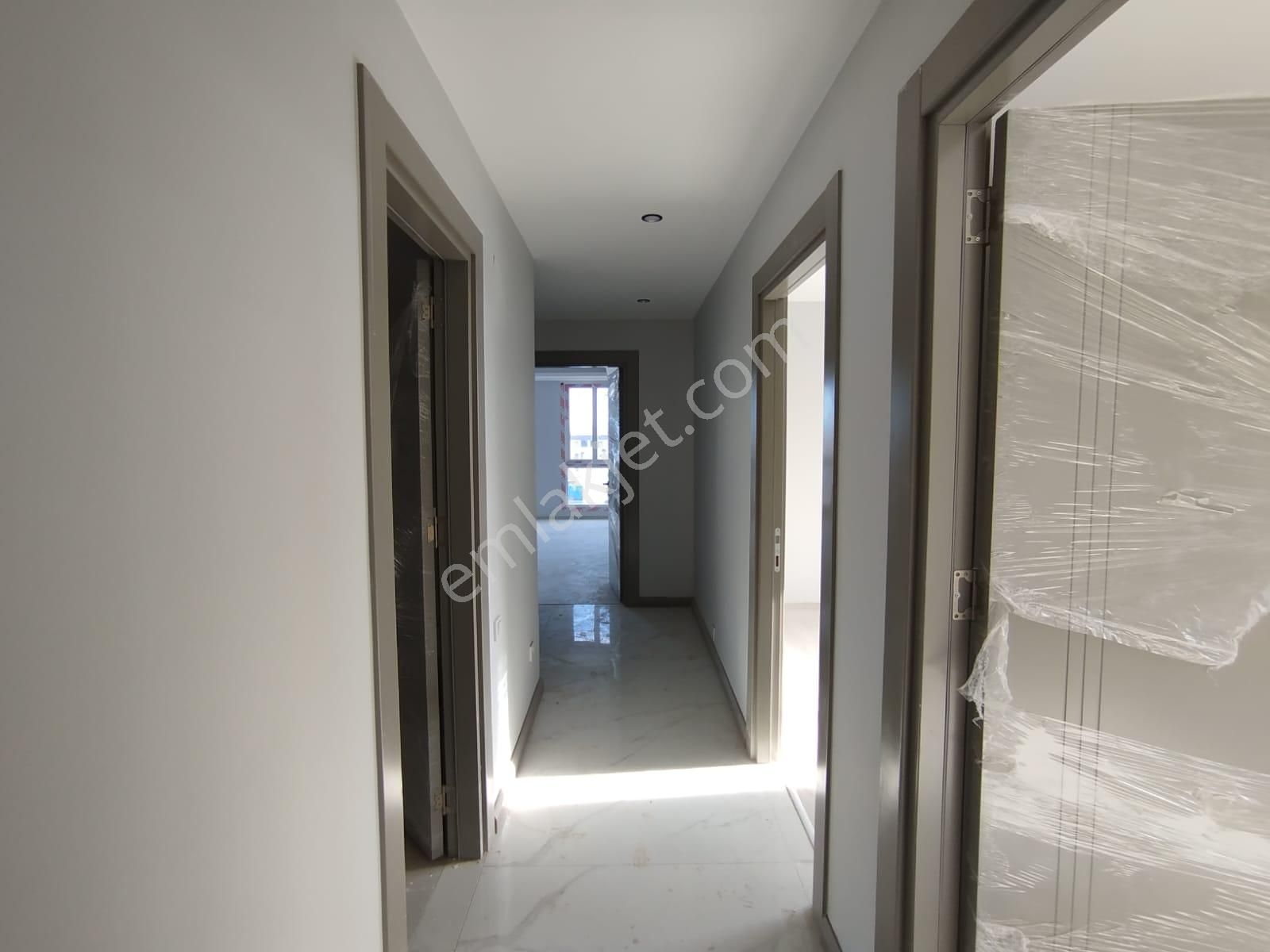 Erdemli Merkezde Sıfır 3+1 Daire - Görsel 9