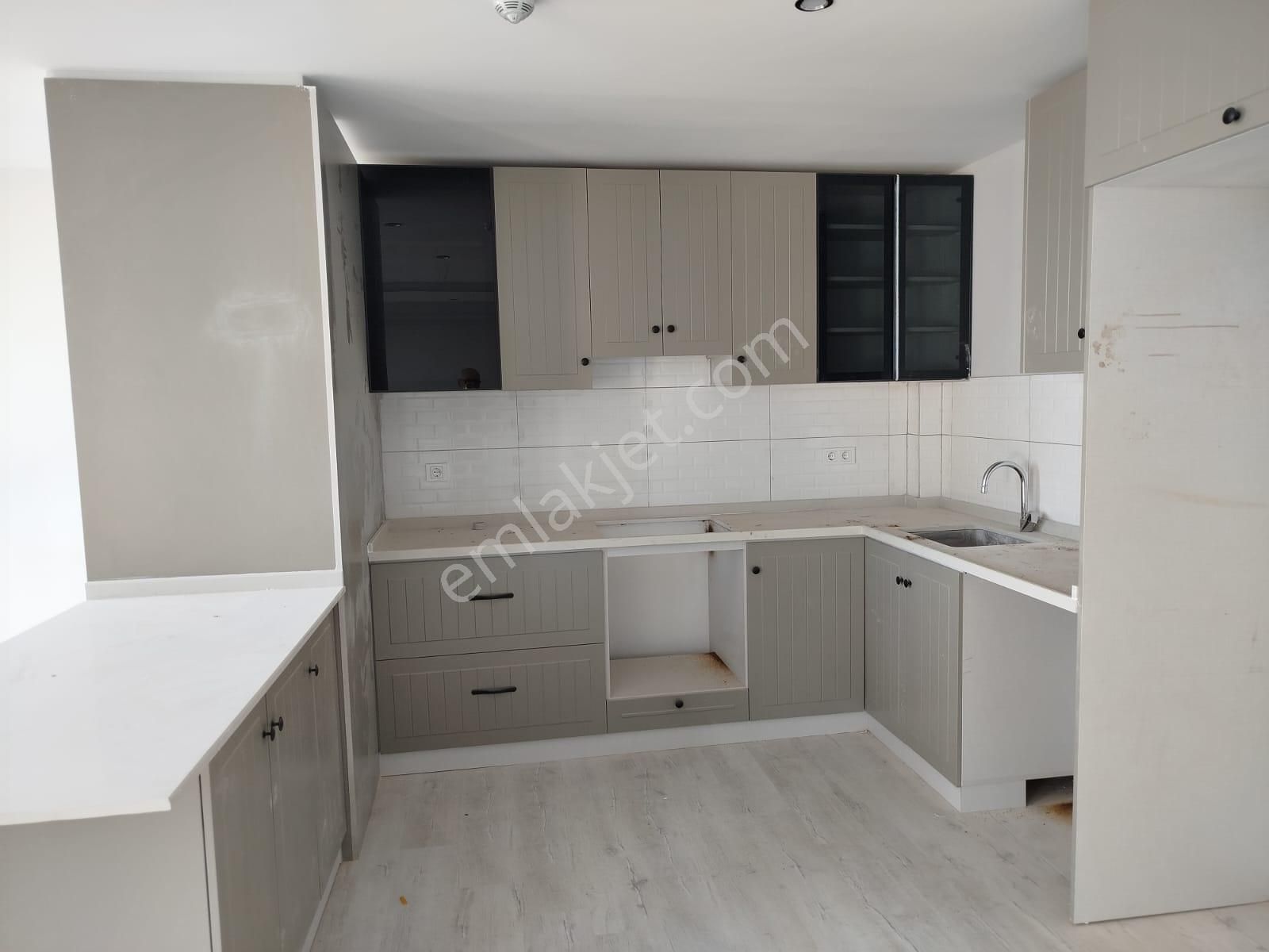 Erdemli Merkezde Sıfır 3+1 Daire - Görsel 3