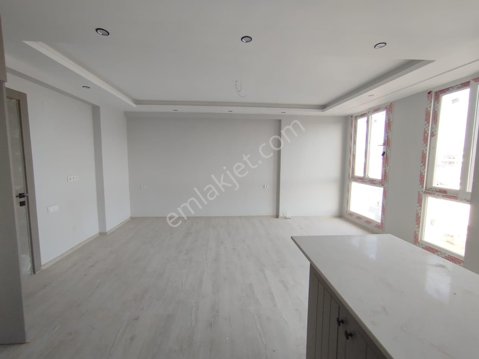 Erdemli Merkezde Sıfır 3+1 Daire - Görsel 11