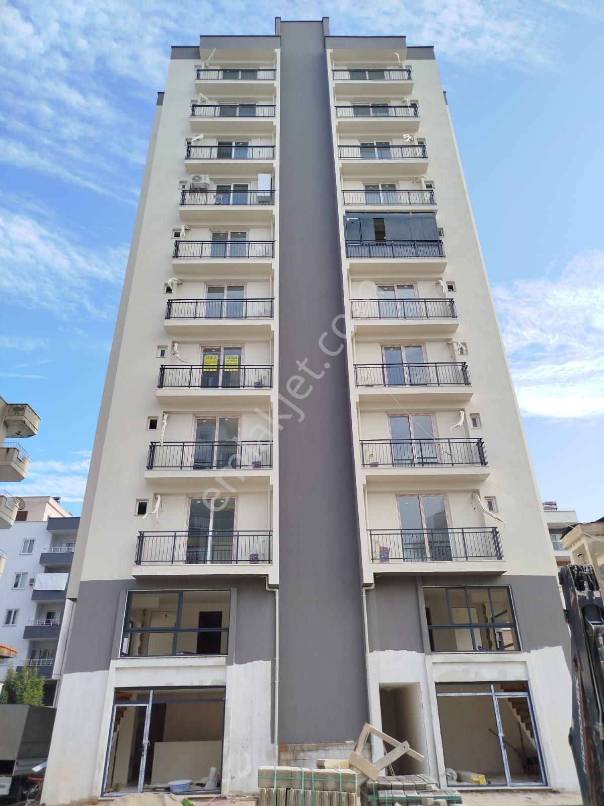 Erdemli Merkezde Sıfır 3+1 Daire - Görsel 20