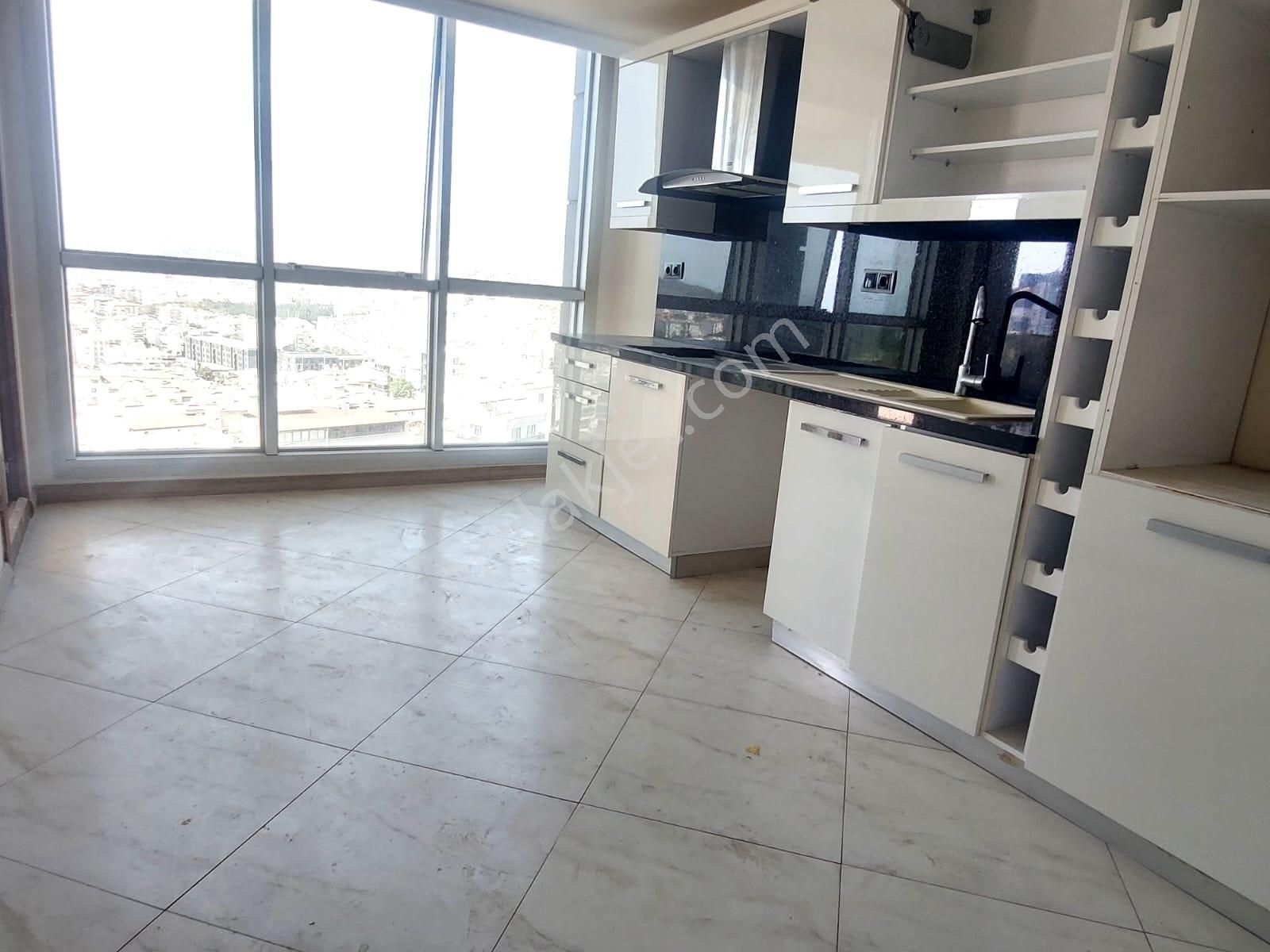 Ful Deniz Manzaralı Ve Doğalgazlı Geniş 3+1 Daire - Görsel 18