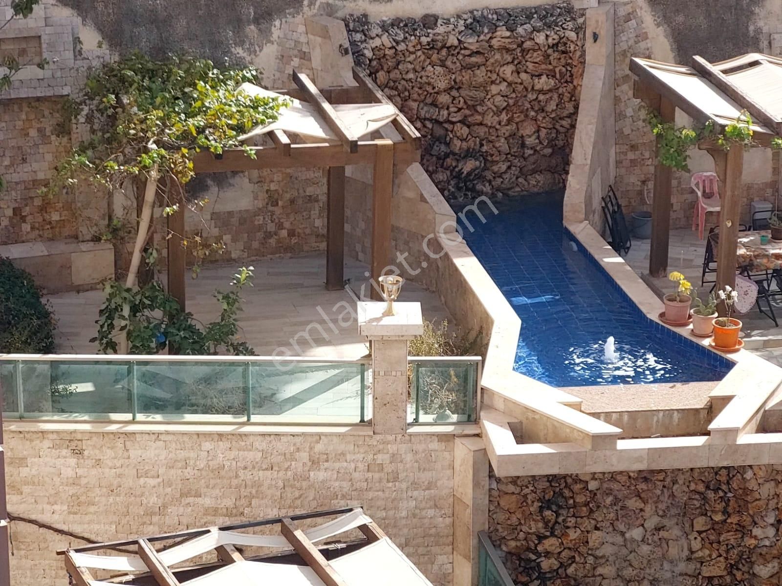 Ful Deniz Manzaralı Ve Doğalgazlı Geniş 3+1 Daire - Görsel 15