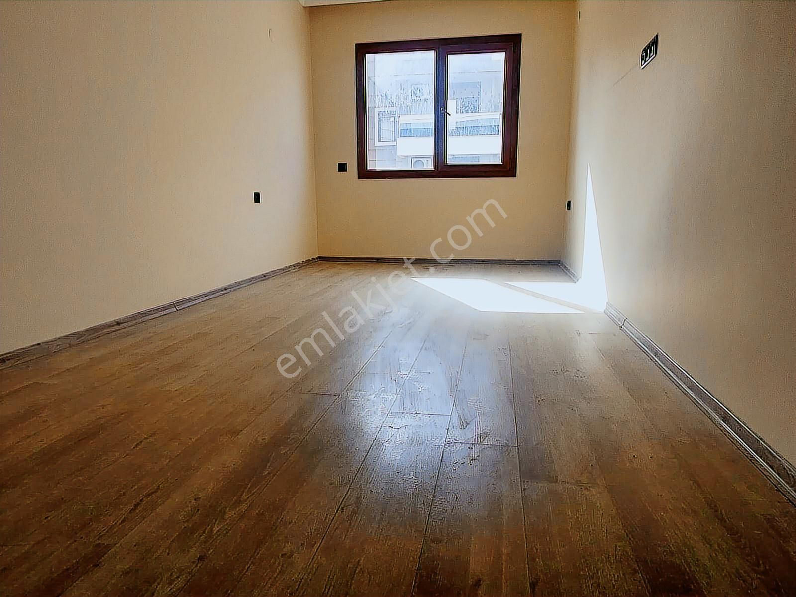 Ful Deniz Manzaralı Ve Doğalgazlı Geniş 3+1 Daire - Görsel 26