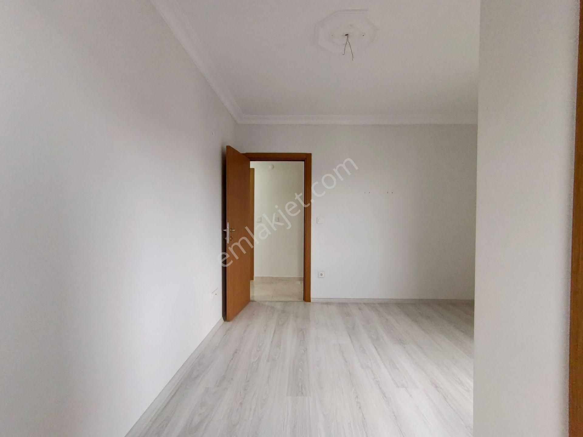 Çekmeköy Cumhuriyet Mh Kiralık Lüks 2+1 85m² Açık Otoparklı Arakat Daire - Görsel 23