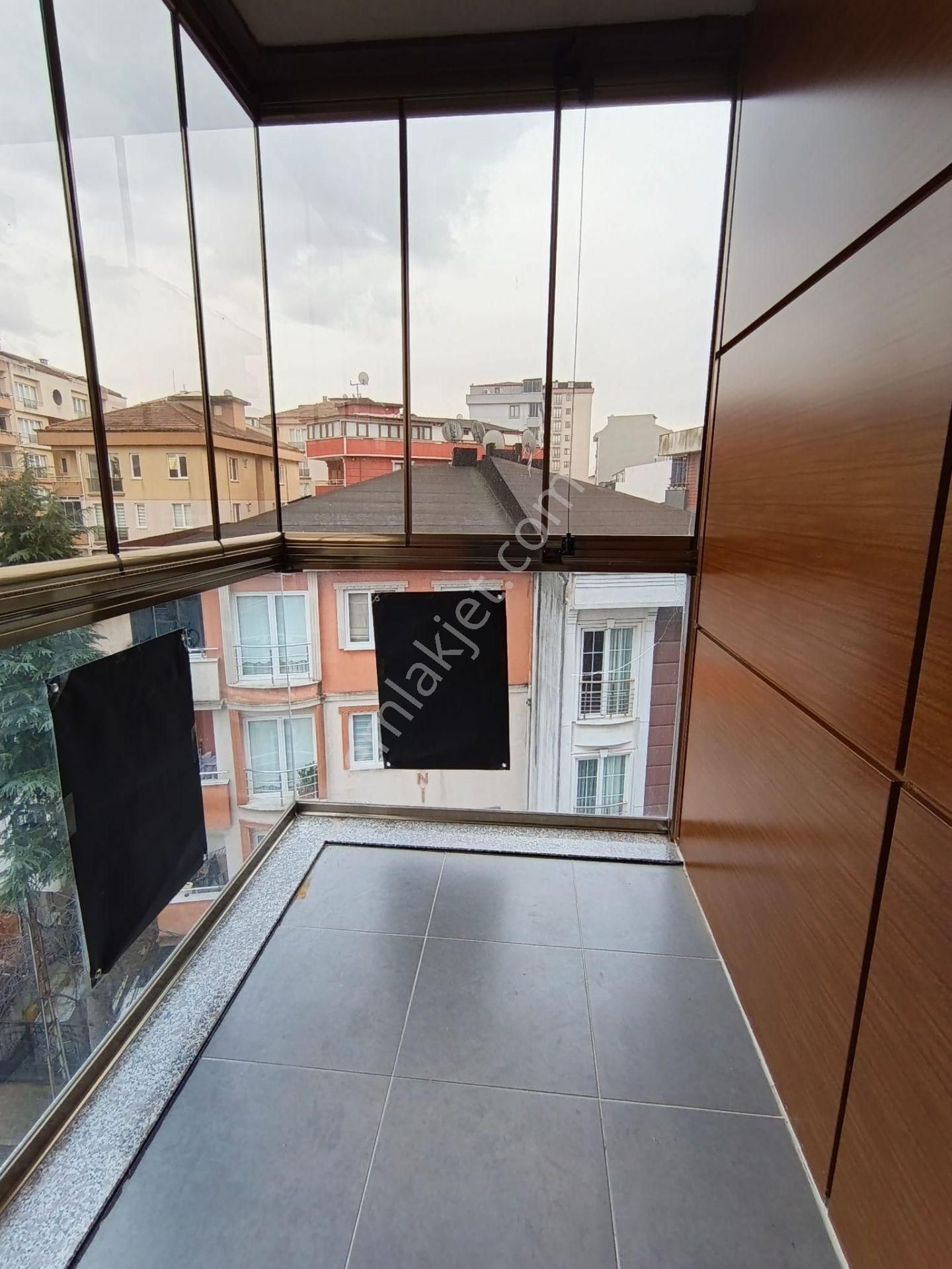 Çekmeköy Cumhuriyet Mh Kiralık Lüks 2+1 85m² Açık Otoparklı Arakat Daire - Görsel 18