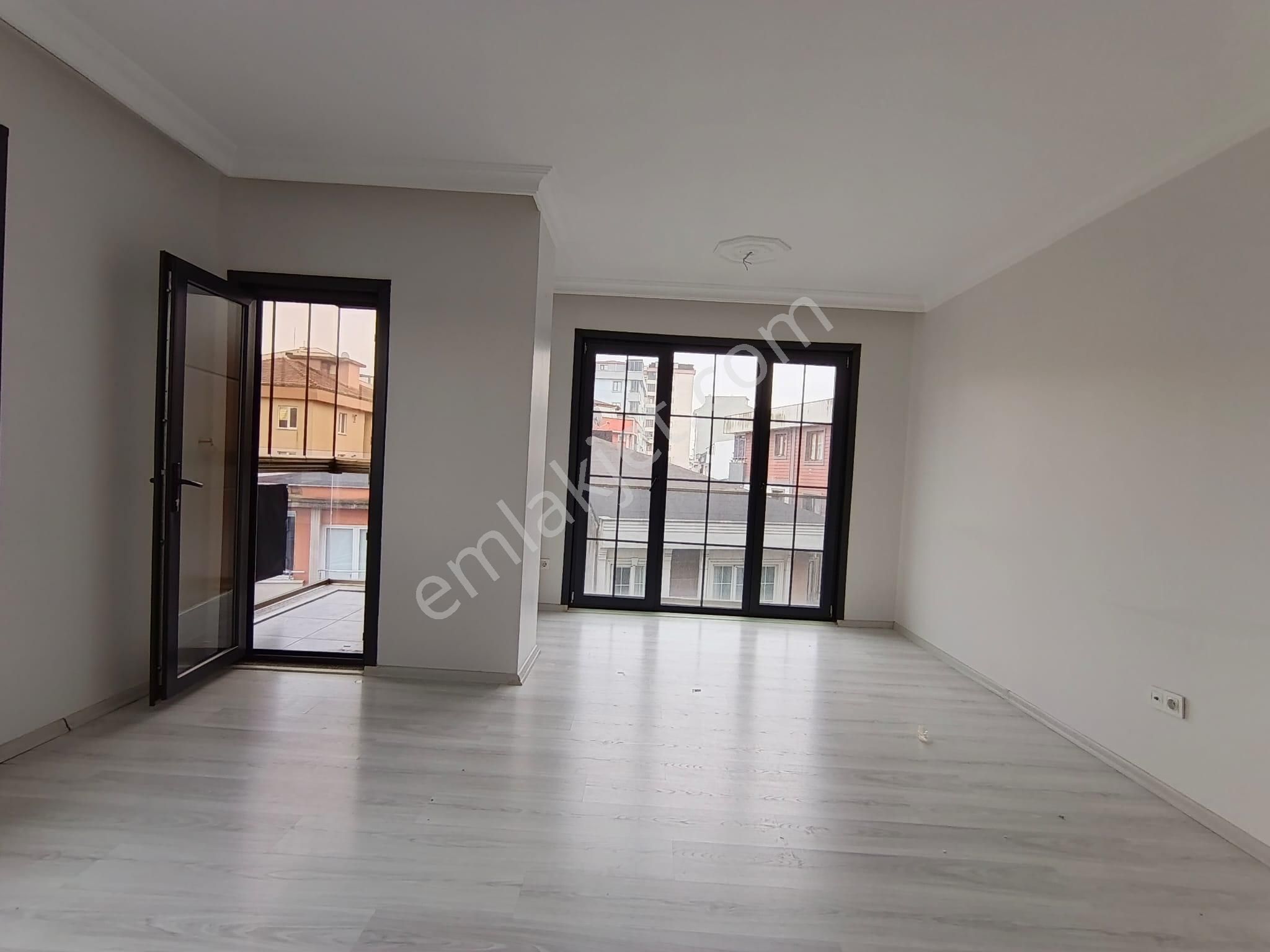 Çekmeköy Cumhuriyet Mh Kiralık Lüks 2+1 85m² Açık Otoparklı Arakat Daire - Görsel 14